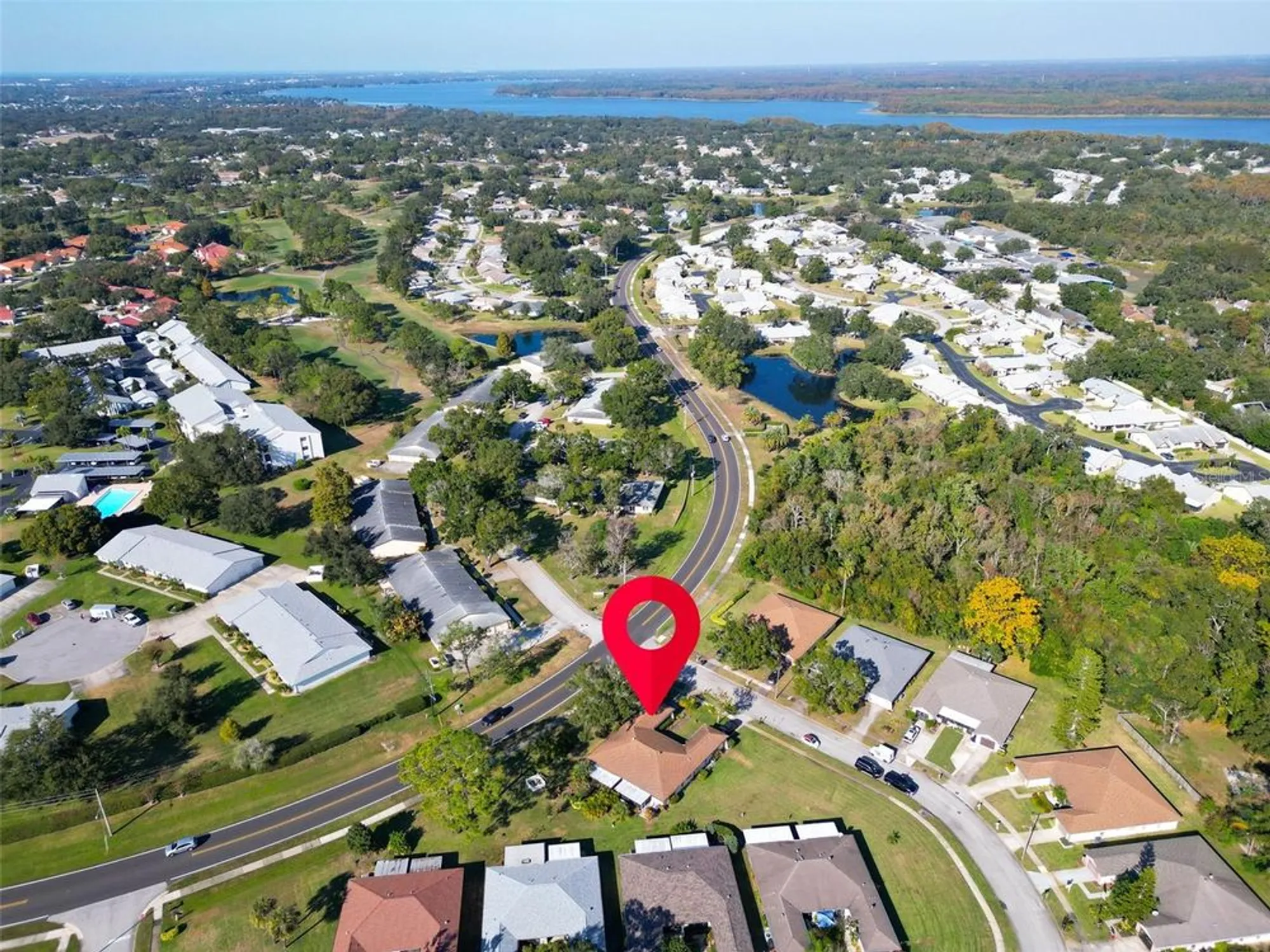 Property Slideshow image 31 of 49 | 3481 maclaren dr, Palm Harbor, FL, 34684