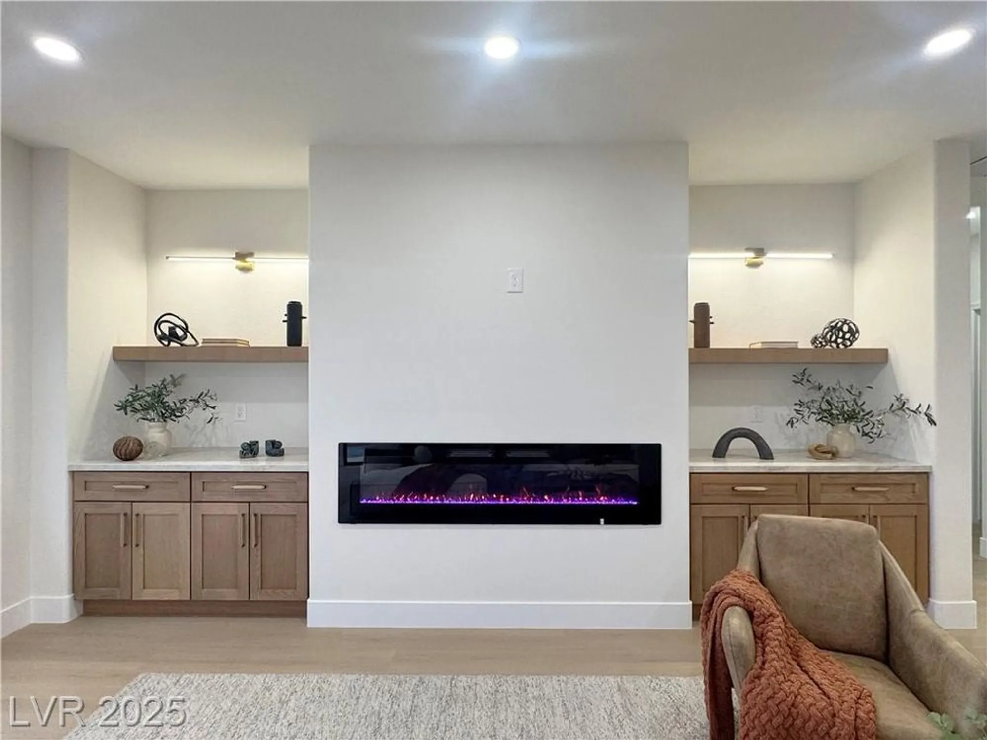 Property Slideshow image 21 of 66 | 2784 cherrydale falls dr, Henderson, NV, 89052