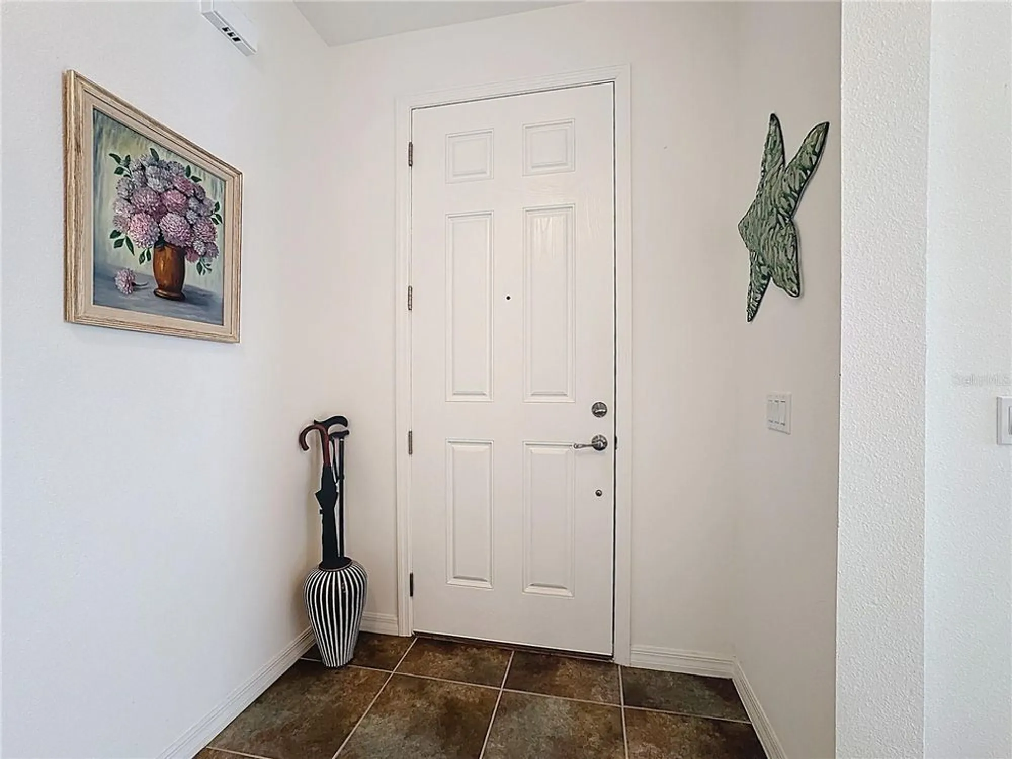 Property Slideshow image 7 of 68 | 1398 del mar dr, Kissimmee, FL, 34759