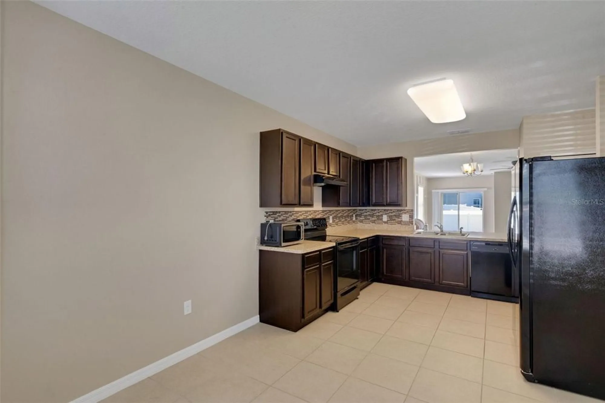 Property Slideshow image 8 of 30 | 2162 blue highlands dr, Lakeland, FL, 33811