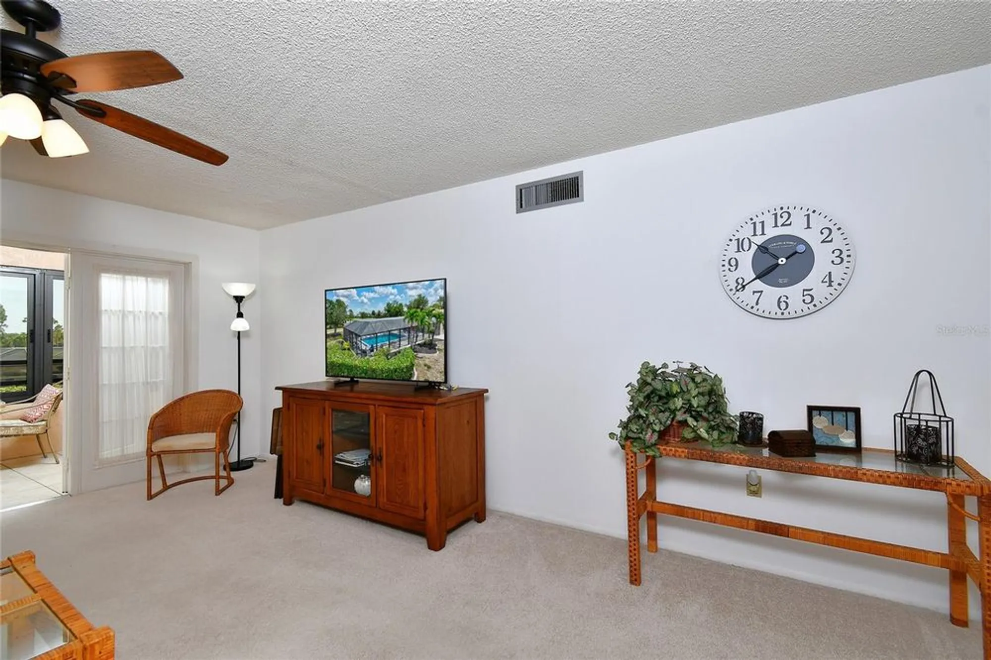 Property Slideshow image 15 of 36 | 601 islamorada blvd apt 24b, Punta Gorda, FL, 33955