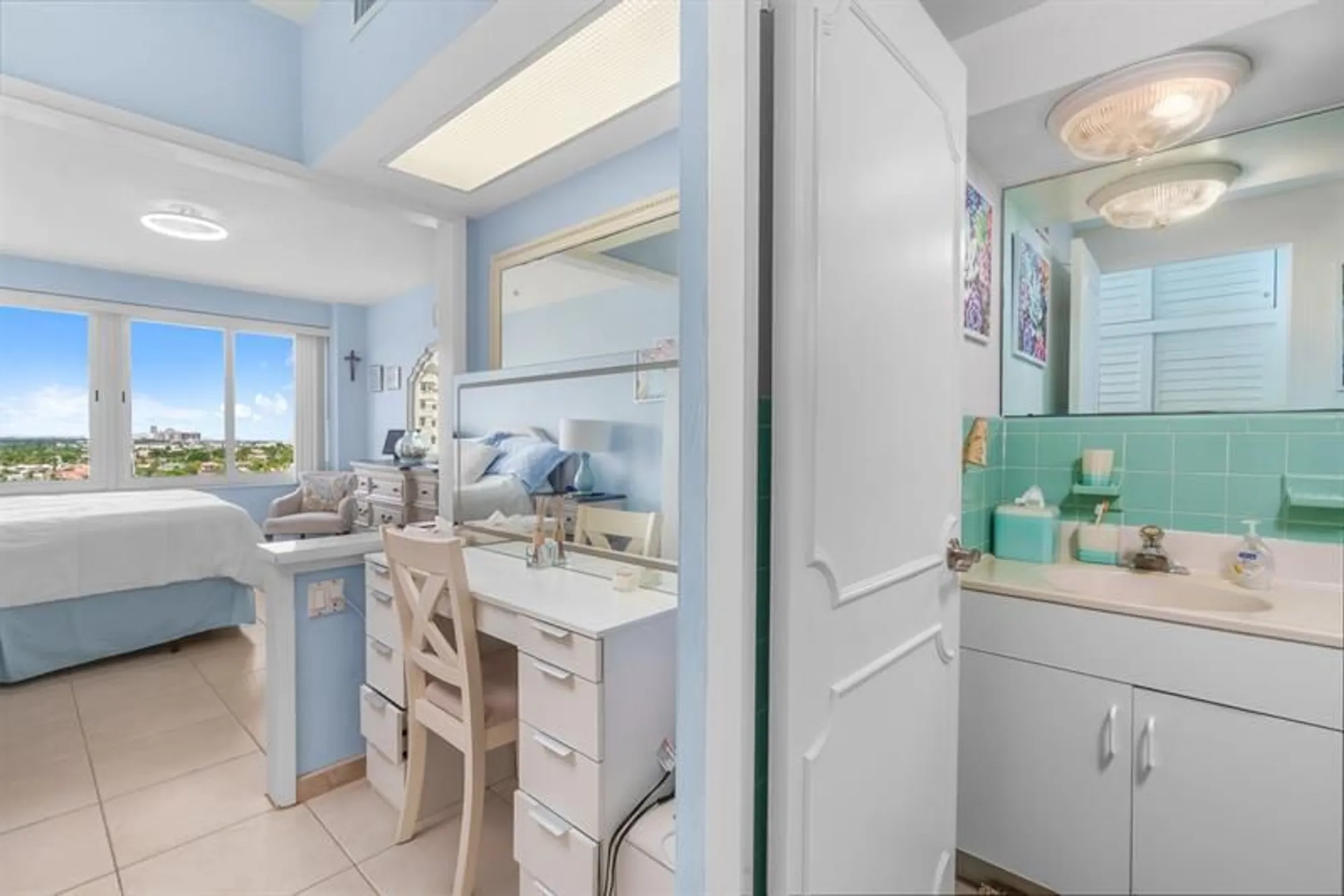 Property Slideshow image 22 of 48 | 3233 ne 34th st apt 1207, Fort Lauderdale, FL, 33308