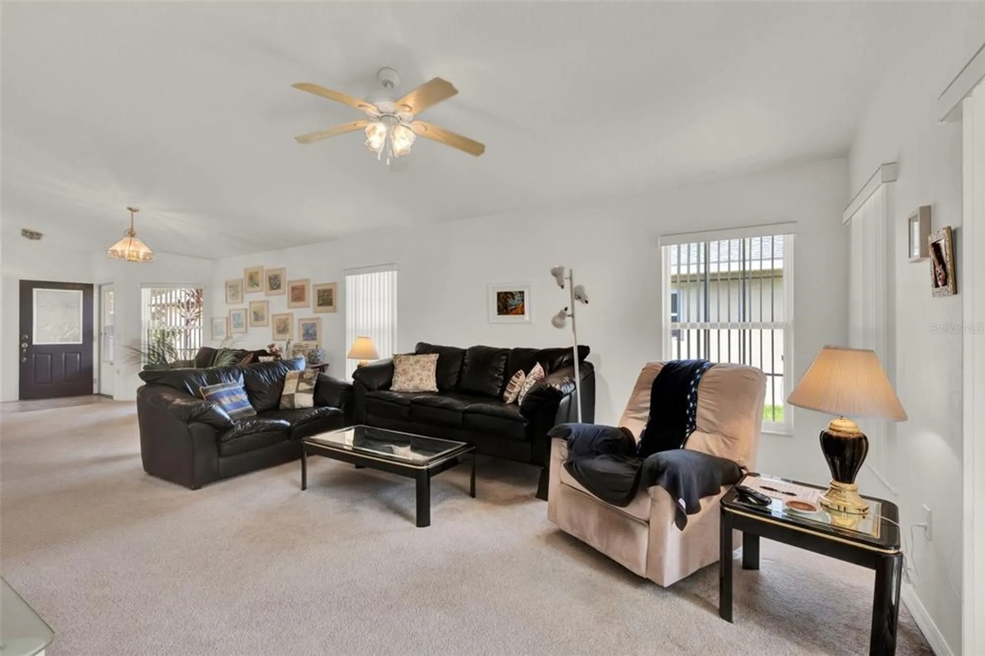 Property Slideshow image 11 of 34 | 448 grand canal dr, Kissimmee, FL, 34759