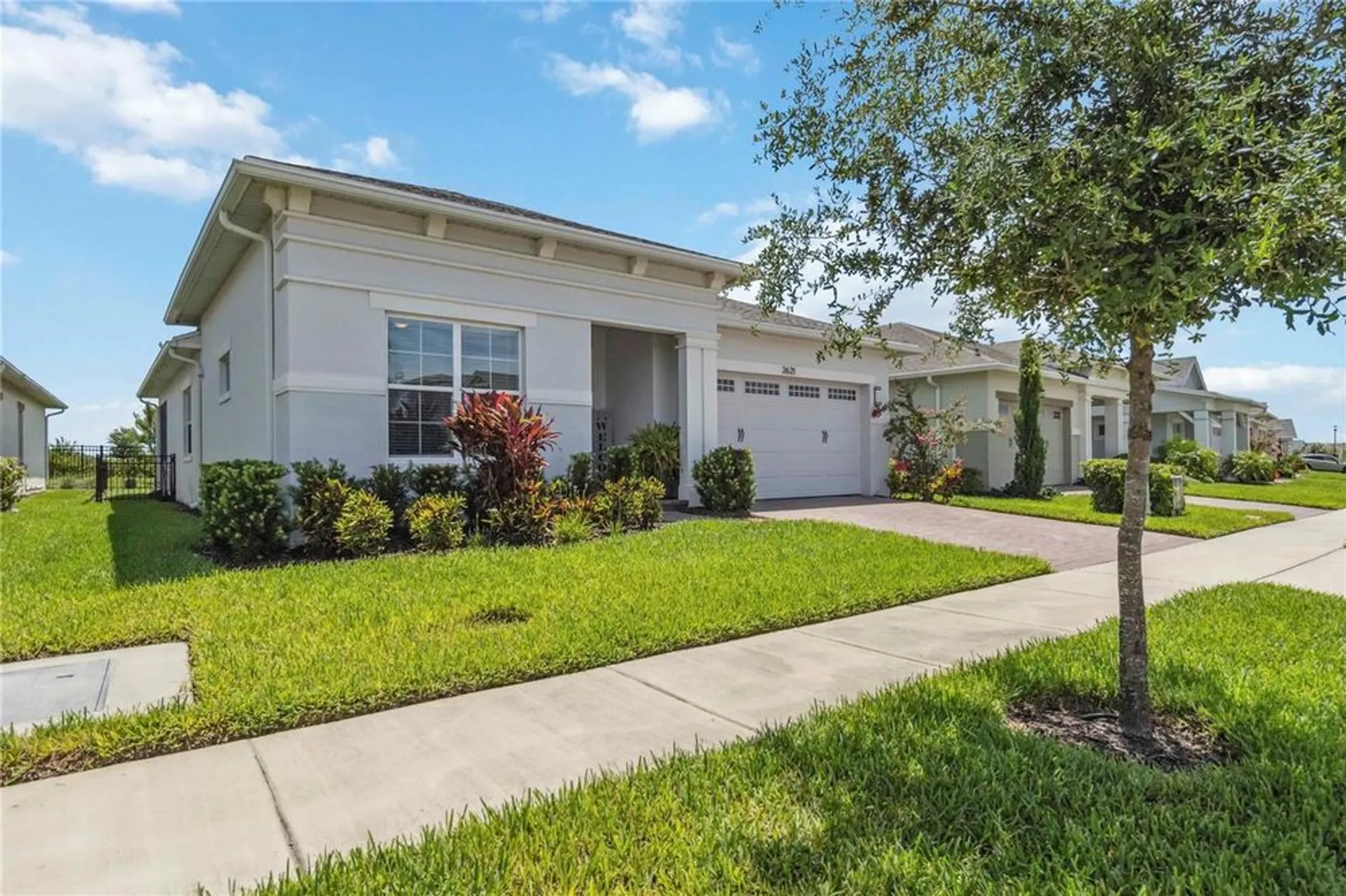 Property Slideshow image 4 of 42 | 2621 redblush ter, Saint Cloud, FL, 34772
