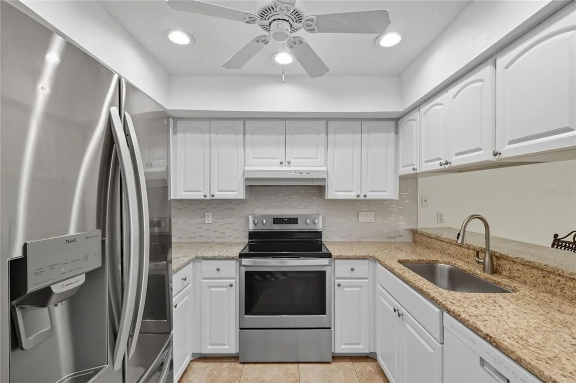 Property Slideshow image 12 of 44 | 3880 el poinier ct # 8702, Sarasota, FL, 34232