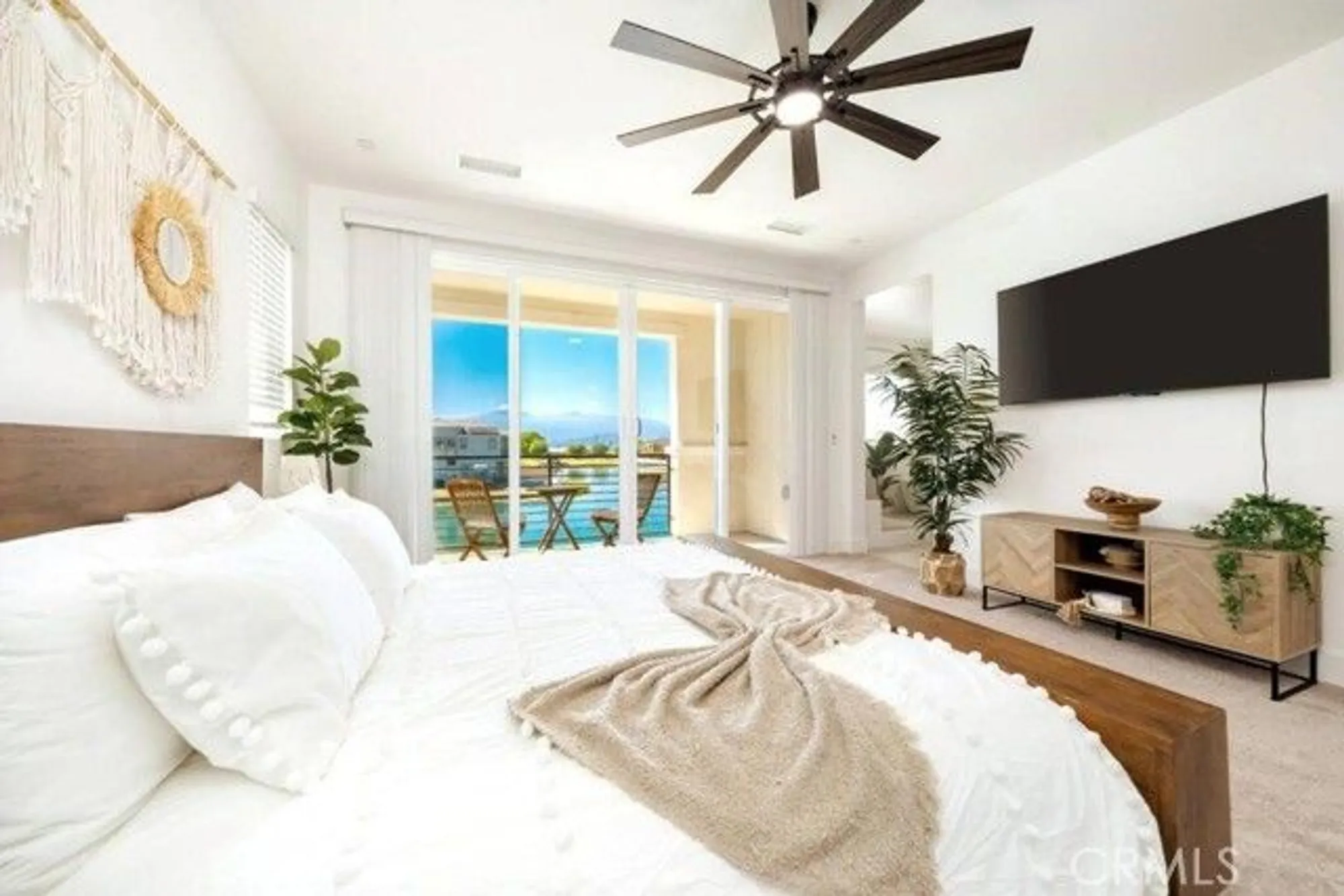 Property Slideshow image 19 of 40 | 84675 lago breeza dr, Indio, CA, 92203