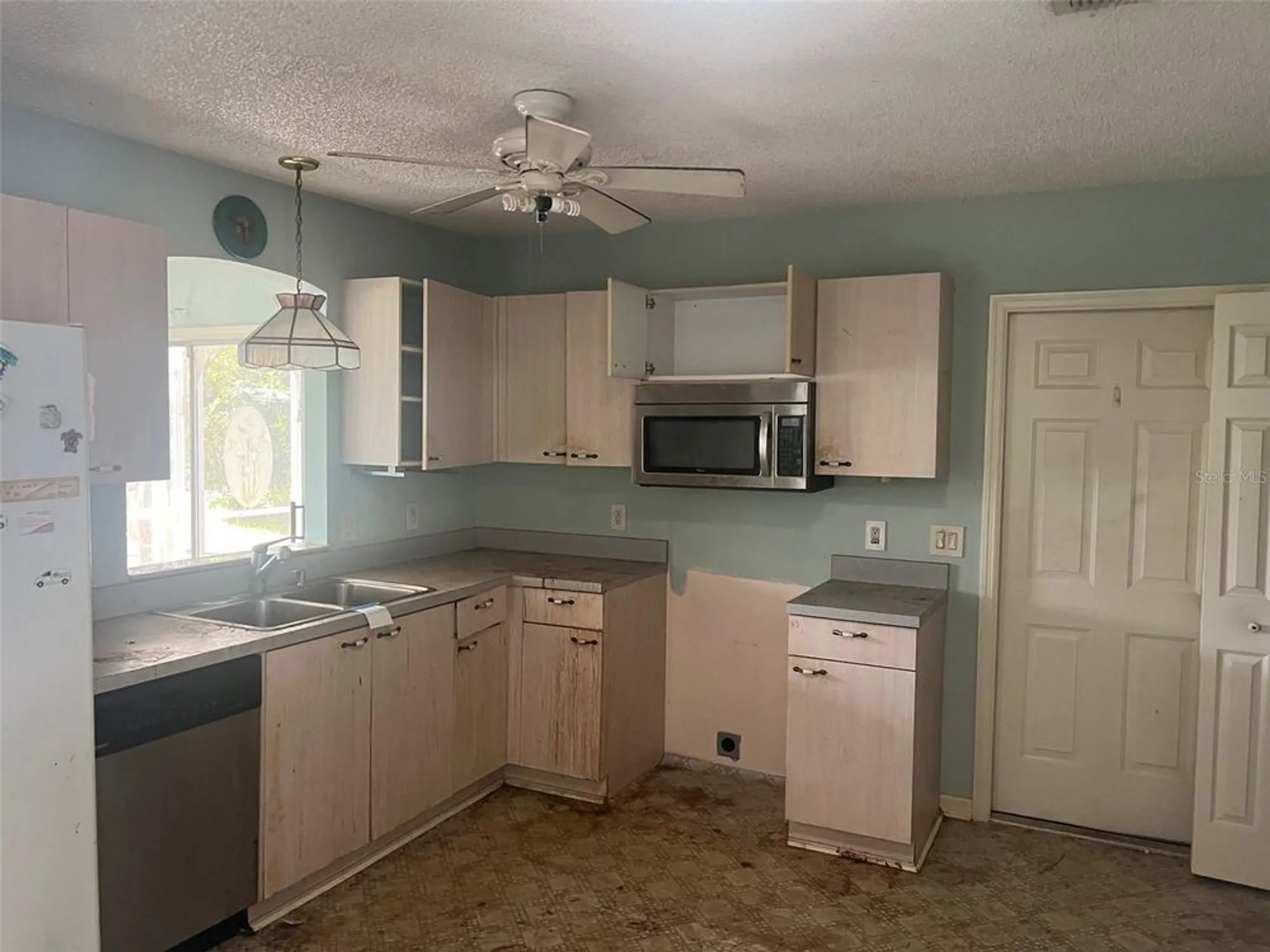 Property Slideshow image 5 of 5 | 2016 cordero ct, The Villages, FL, 32159