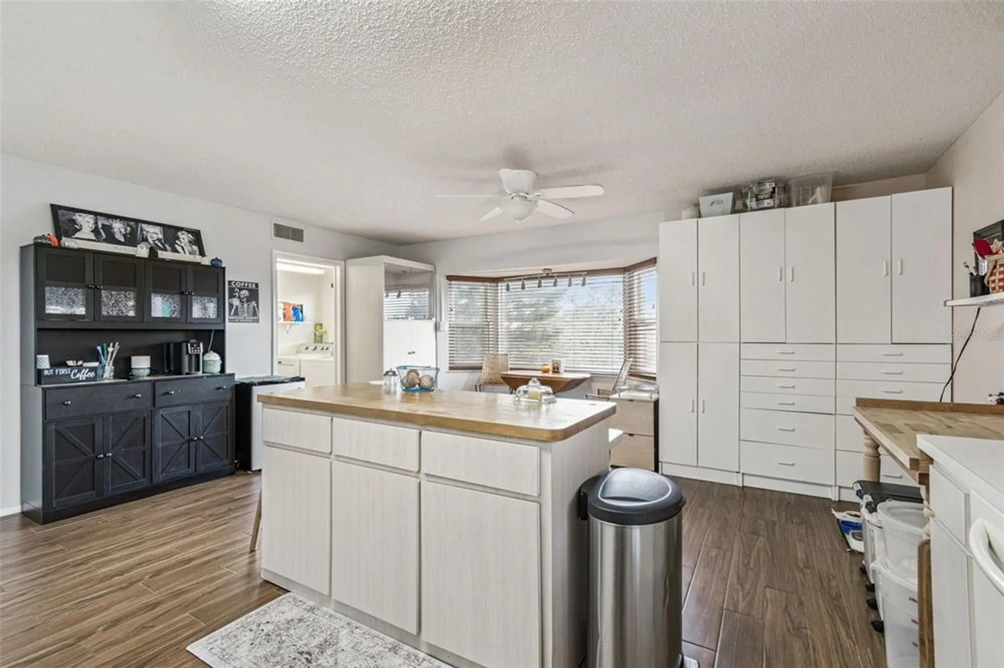 Property Slideshow image 22 of 100 | 2221 norwegian dr 41, Clearwater, FL, 33763