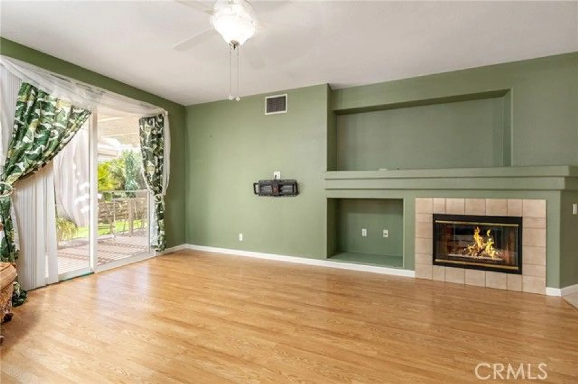 Property Slideshow image 5 of 23 | 4824 oakhurst ave, Banning, CA, 92220