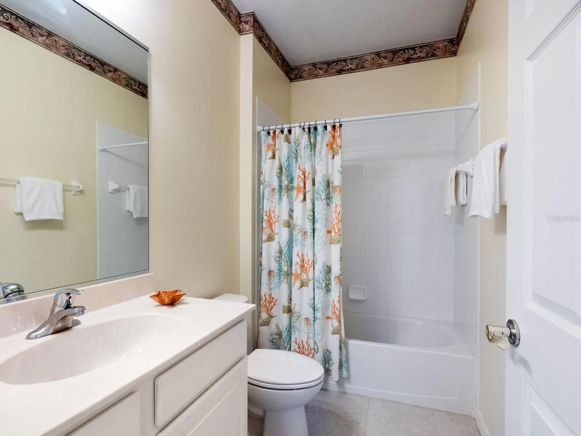 Property Slideshow image 25 of 41 | 1379 maseno dr, Venice, FL, 34292