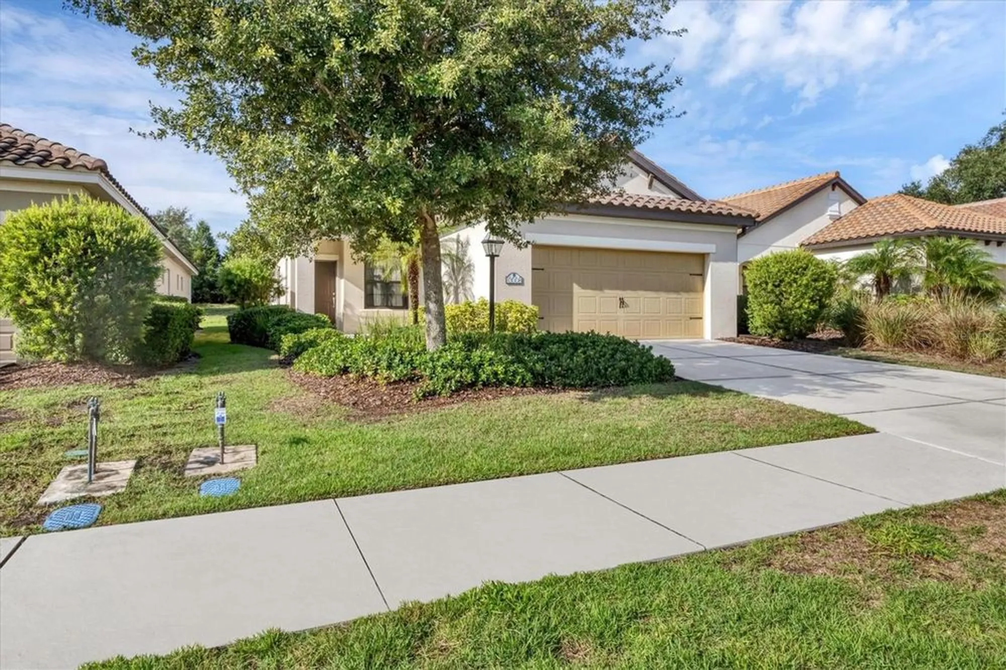 Property Slideshow image 2 of 51 | 13008 deep blue pl, Bradenton, FL, 34211