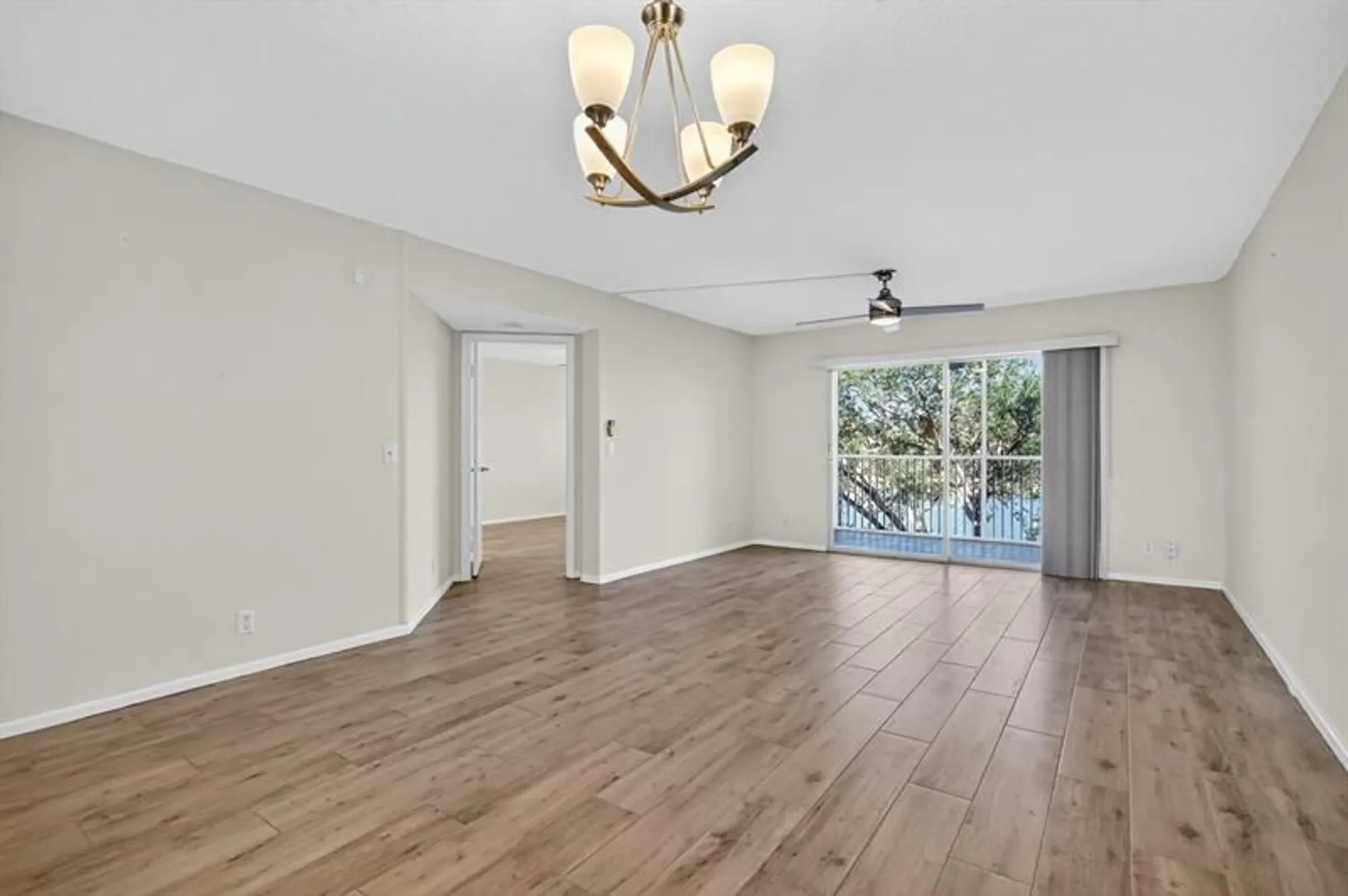 Property Slideshow image 17 of 58 | 13055 sw 15th ct s310, Pembroke Pines, FL, 33027