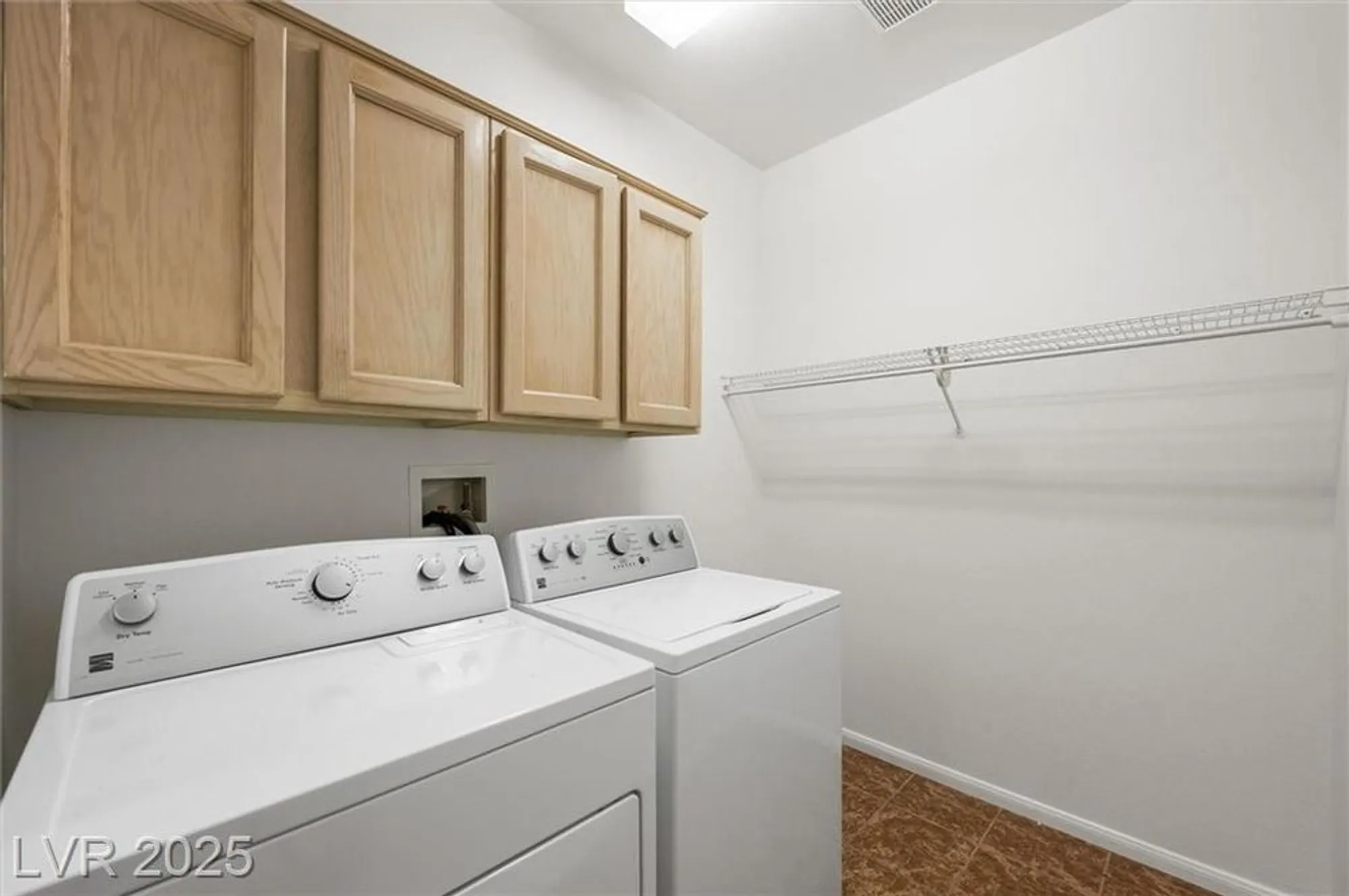 Property Slideshow image 19 of 40 | 2313 sun cliffs st, Las Vegas, NV, 89134