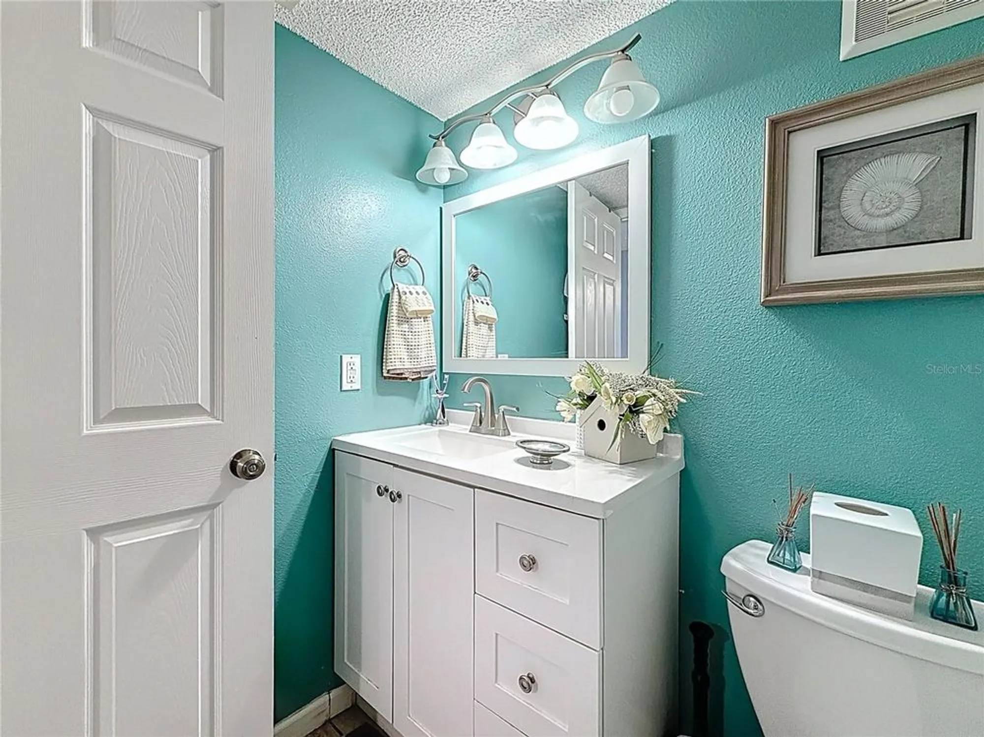 Property Slideshow image 18 of 51 | 5920 80th st n unit 406, Saint Petersburg, FL, 33709