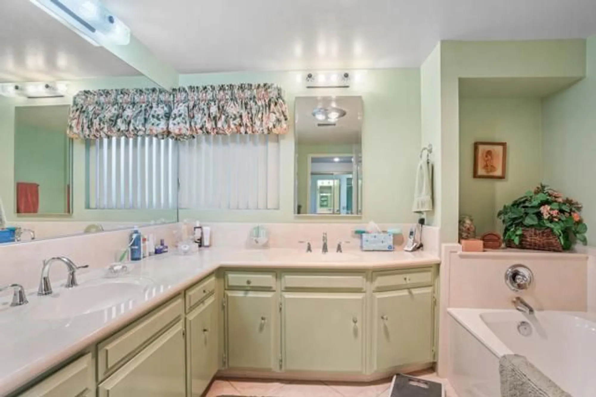 Property Slideshow image 29 of 55 | 10951 rim rd, Escondido, CA, 92026