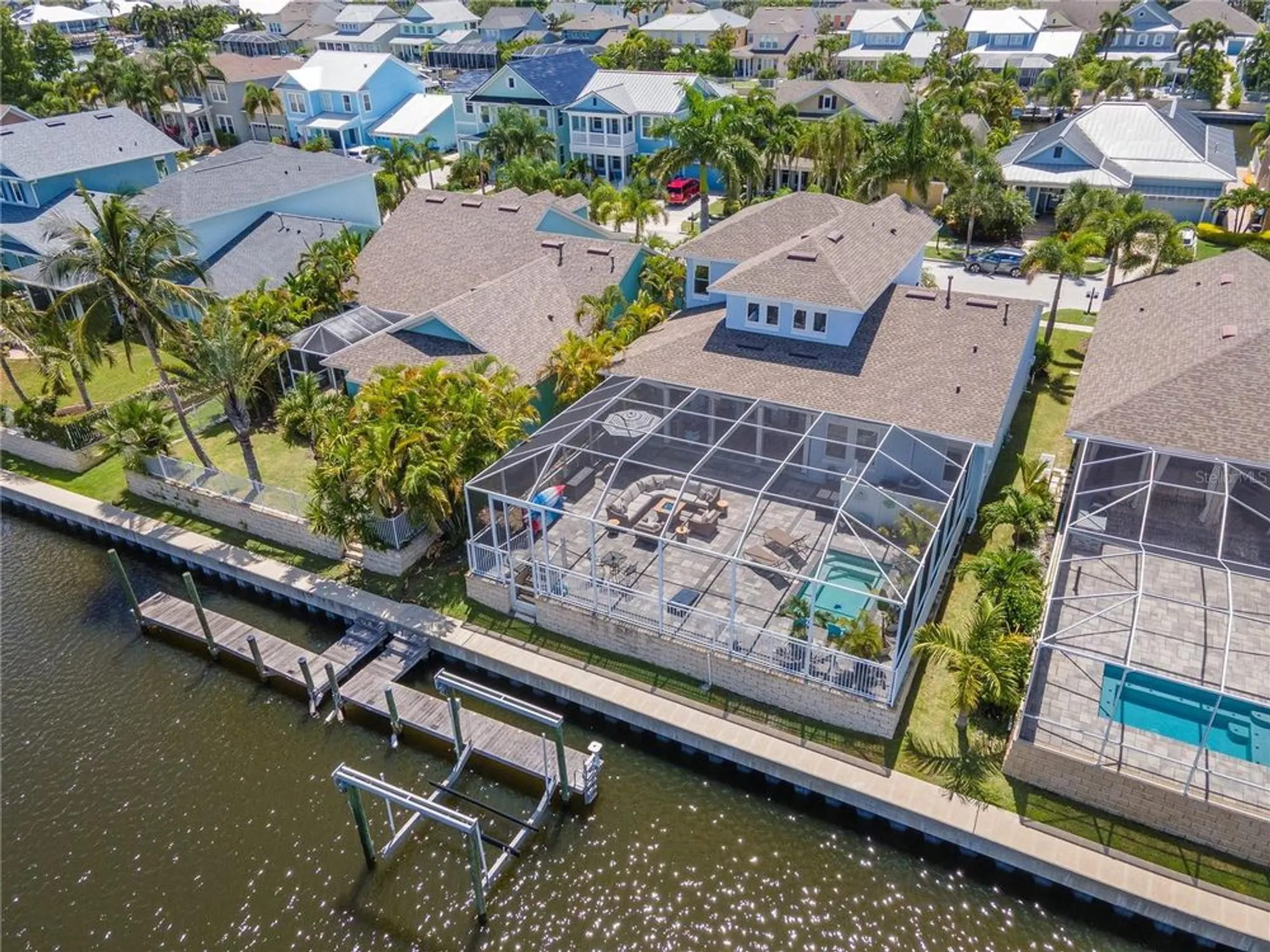 Property Slideshow image 37 of 43 | 5721 sea turtle pl, Apollo Beach, FL, 33572