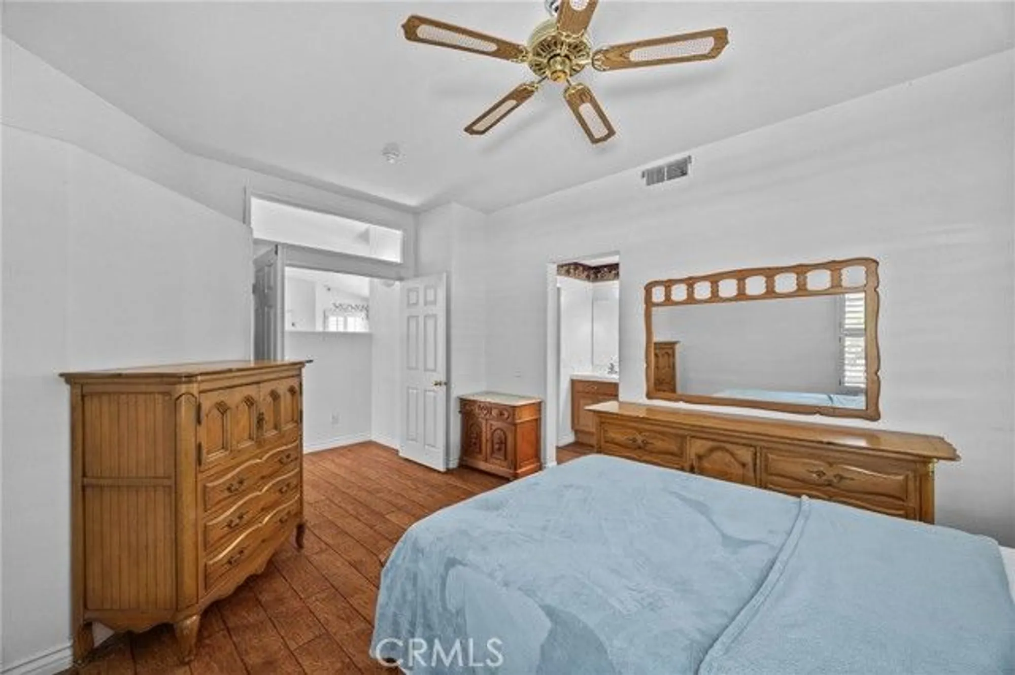 Property Slideshow image 16 of 43 | 40311 via ambiente, Murrieta, CA, 92562