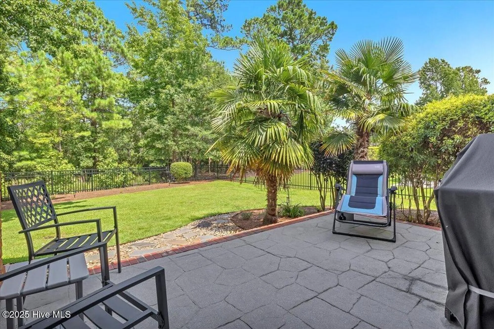 Property Slideshow image 10 of 57 | 1112 walbury ct, Leland, NC, 28451