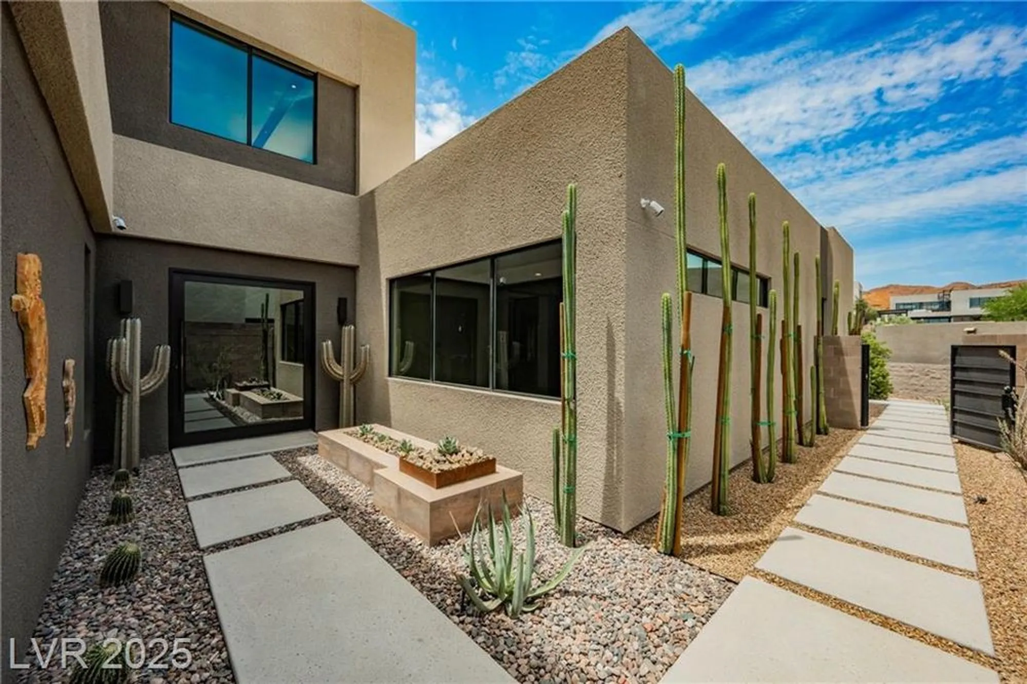 Property Slideshow image 76 of 93 | 20 falling canyon ct, Henderson, NV, 89011