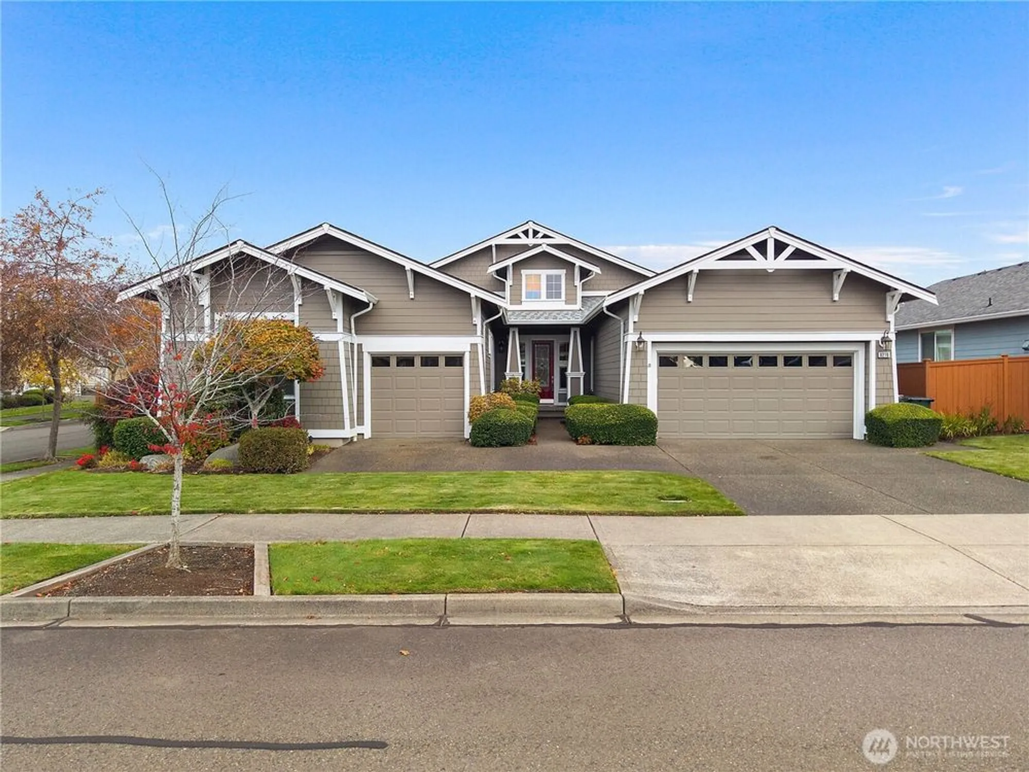 Property Slideshow image 38 of 40 | 8218 camano loop, Lacey, WA, 98516