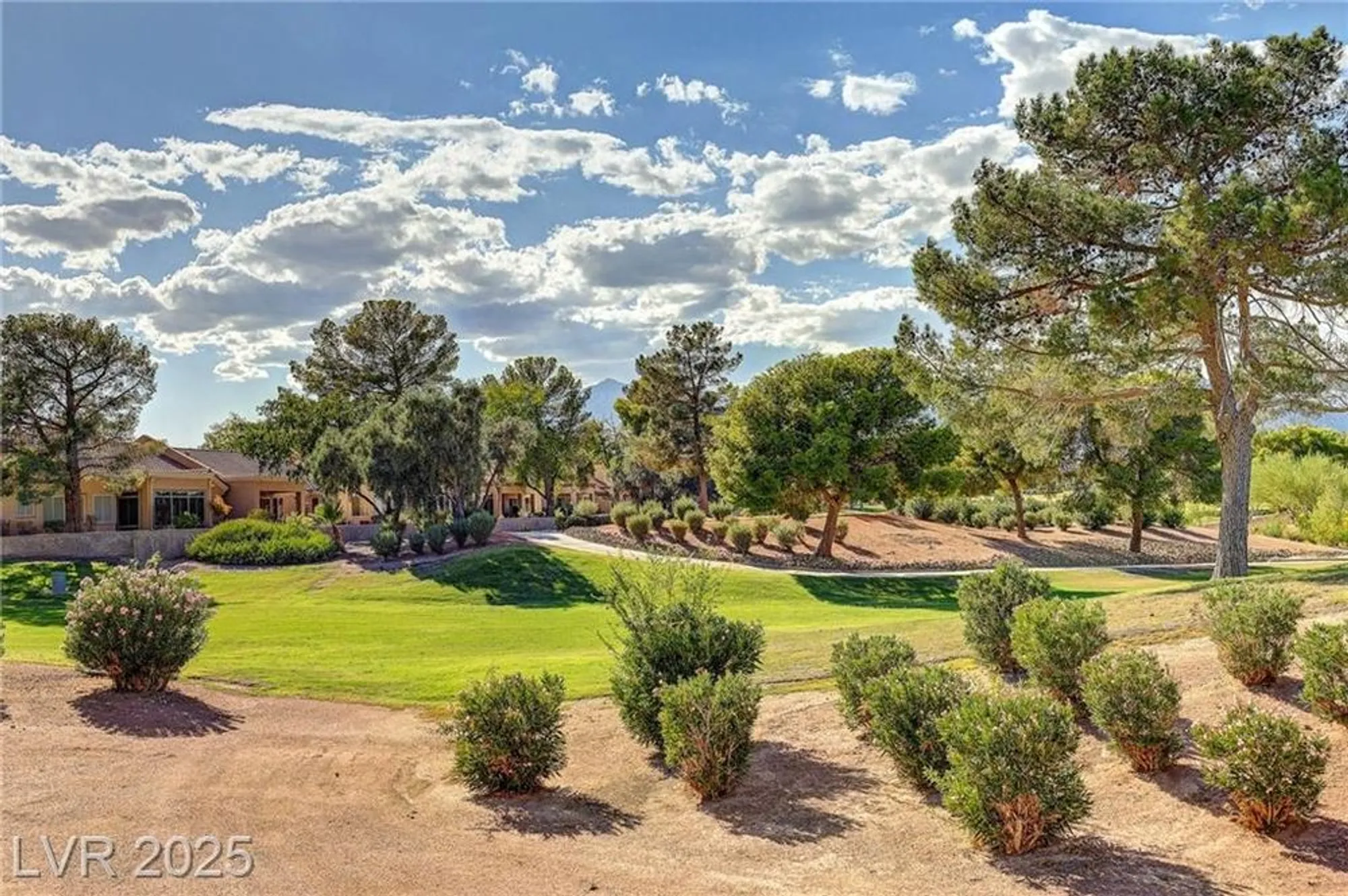 Property Slideshow image 33 of 42 | 2501 showcase dr, Las Vegas, NV, 89134