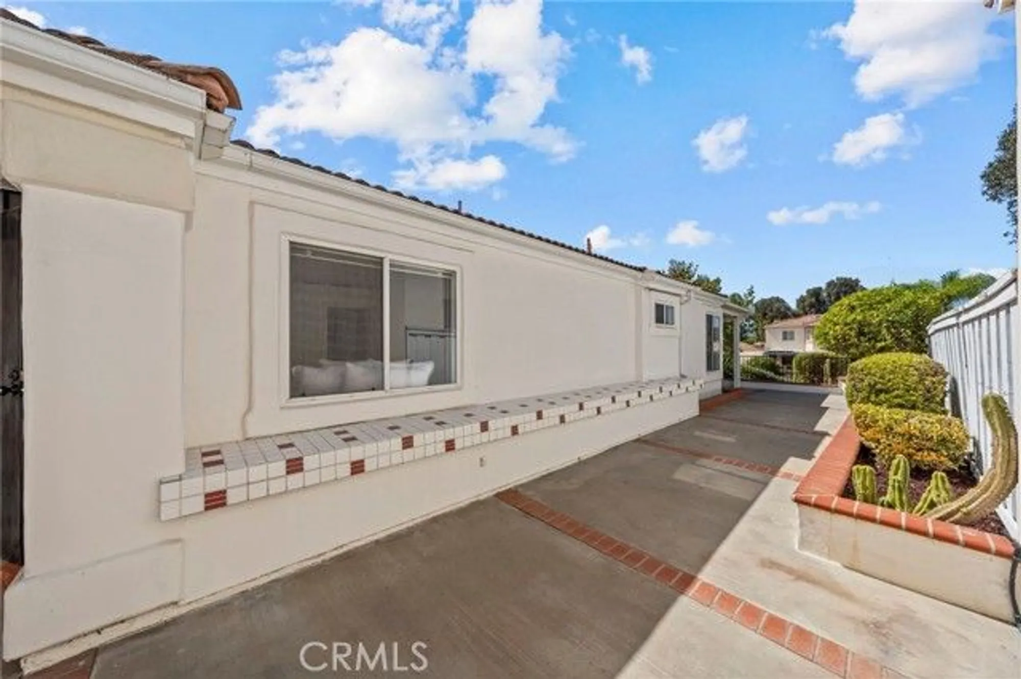 Property Slideshow image 36 of 46 | 40415 via francisco, Murrieta, CA, 92562