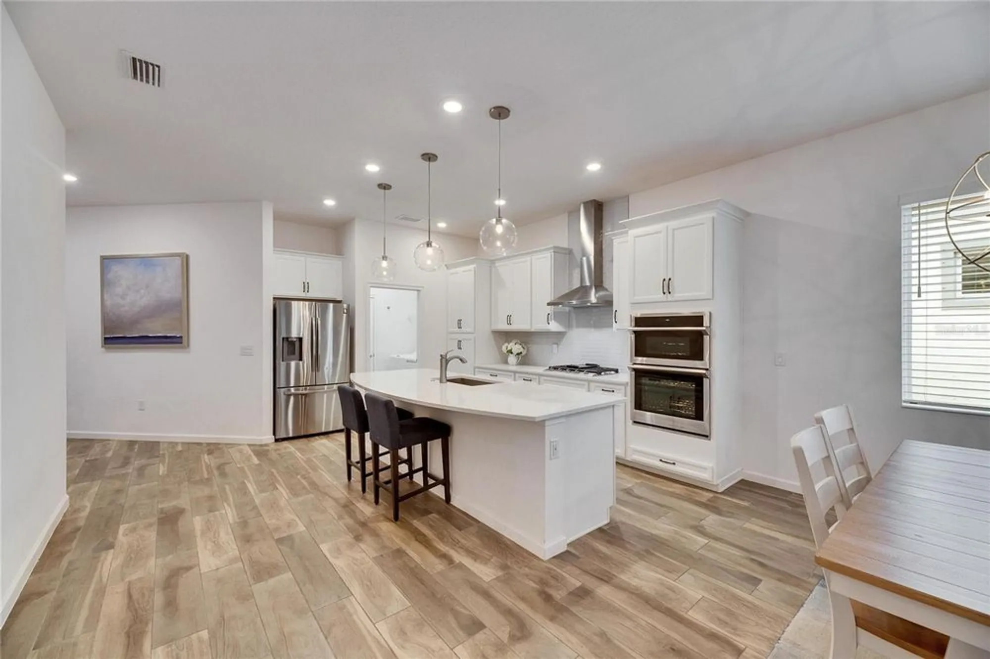 Property Slideshow image 19 of 87 | 407 sandsend ct, Apollo Beach, FL, 33572