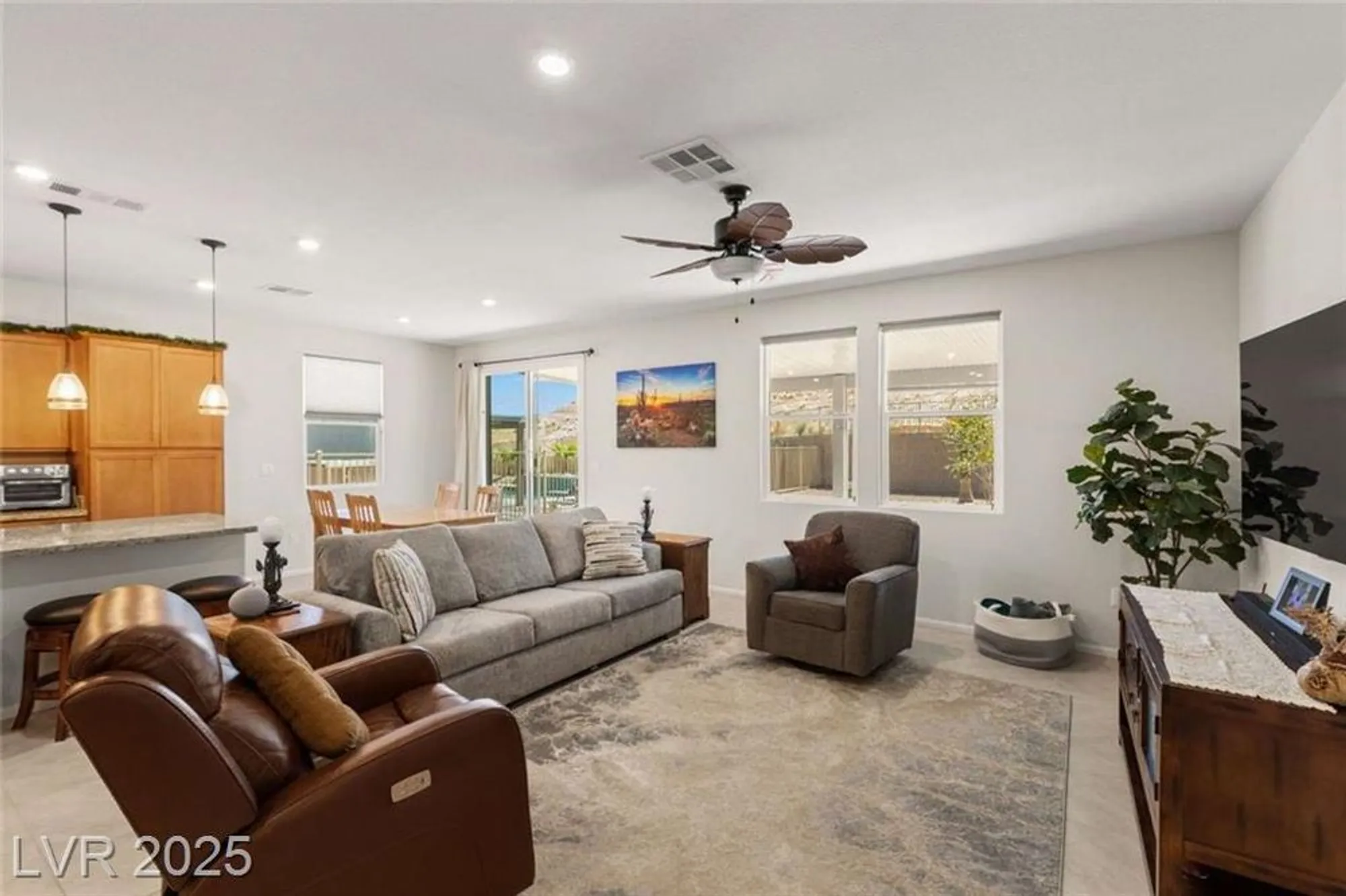 Property Slideshow image 6 of 19 | 938 overlook ln, Mesquite, NV, 89027