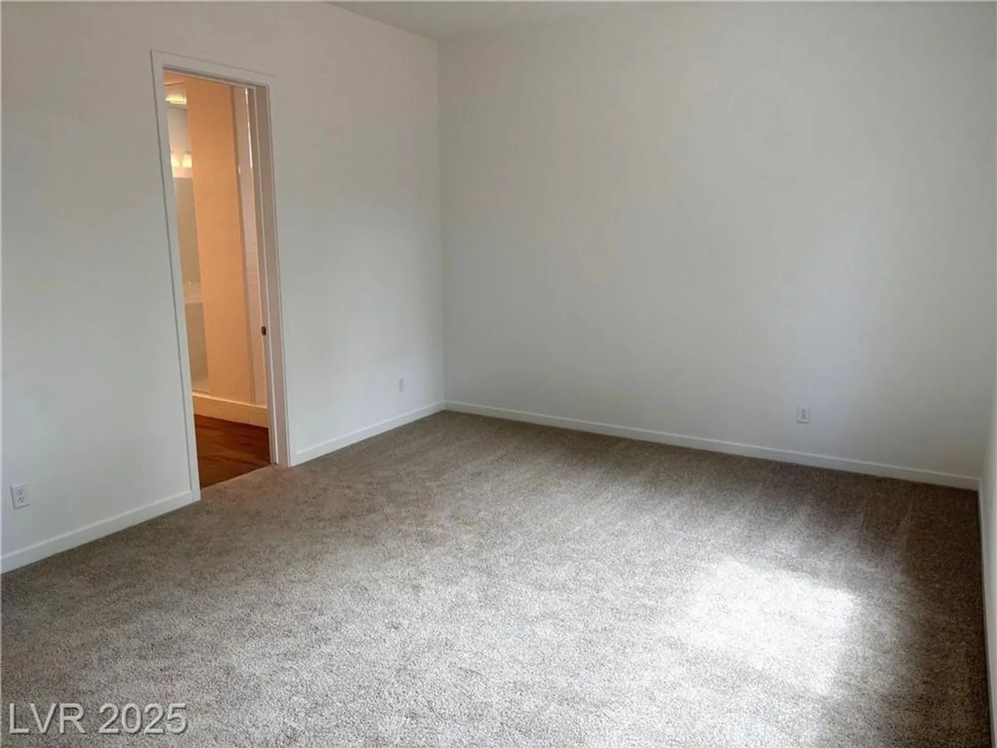 Property Slideshow image 22 of 31 | 5699 e victoria falls dr, Pahrump, NV, 89061