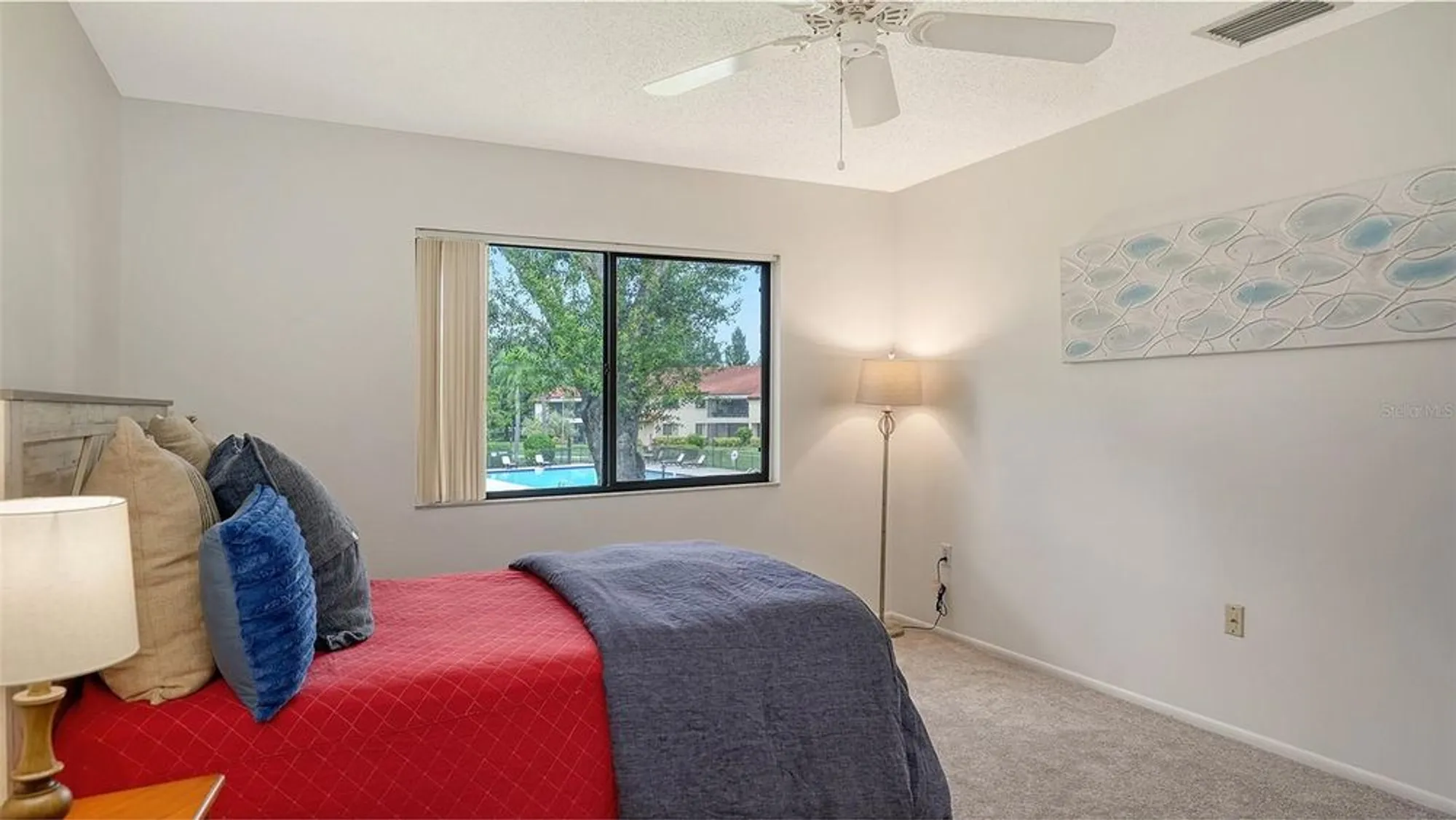 Property Slideshow image 23 of 36 | 5785 gardens dr # 5785, Sarasota, FL, 34243