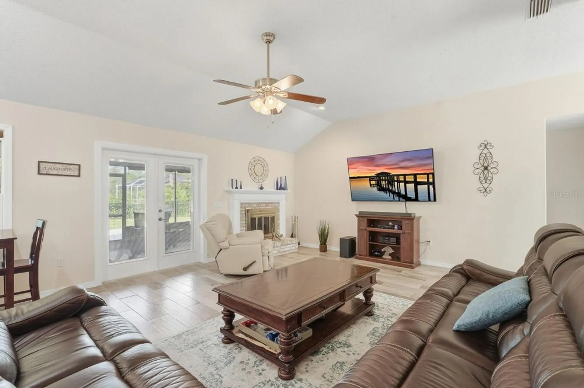 Property Slideshow image 21 of 52 | 2 silver lake way, Ormond Beach, FL, 32174