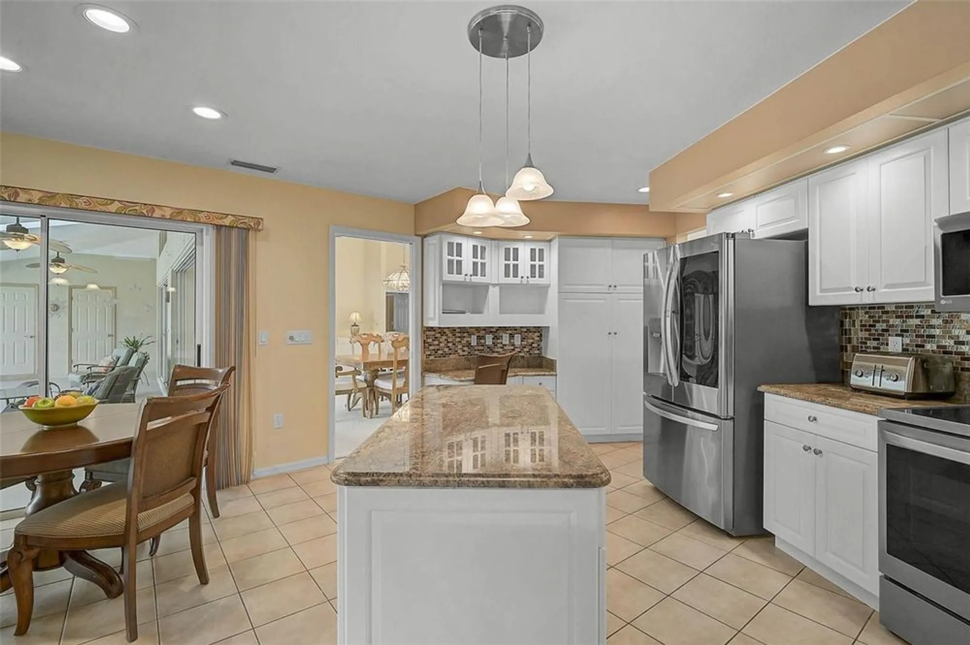 Property Slideshow image 16 of 62 | 7570 links ct, Sarasota, FL, 34243