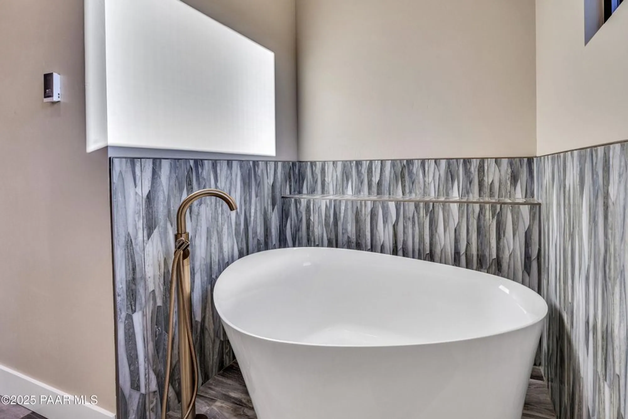 Property Slideshow image 29 of 60 | 4701 sharp shooter way, Prescott, AZ, 86301