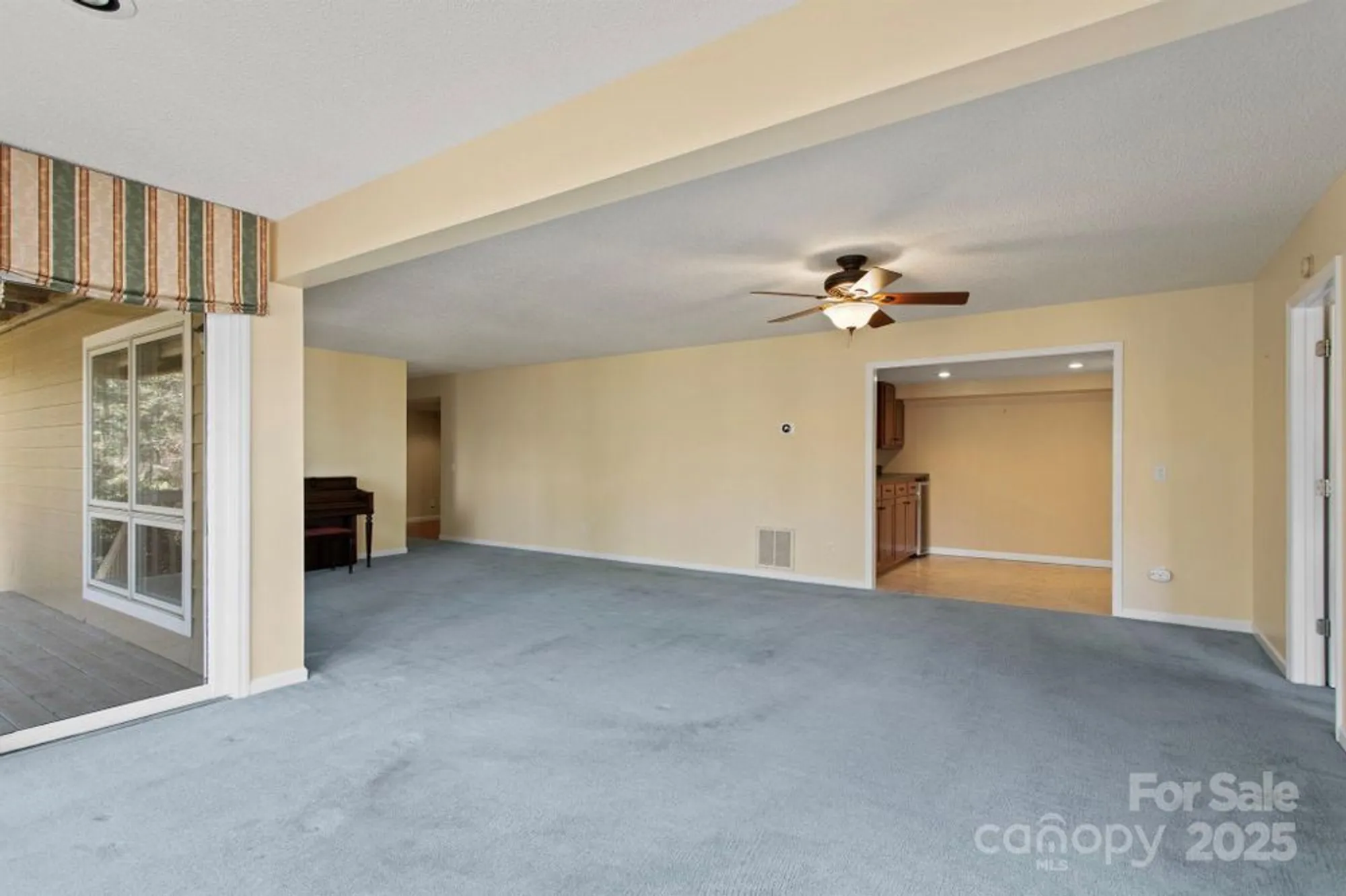 Property Slideshow image 29 of 42 | 514 cobblestone ln 45, Flat Rock, NC, 28731