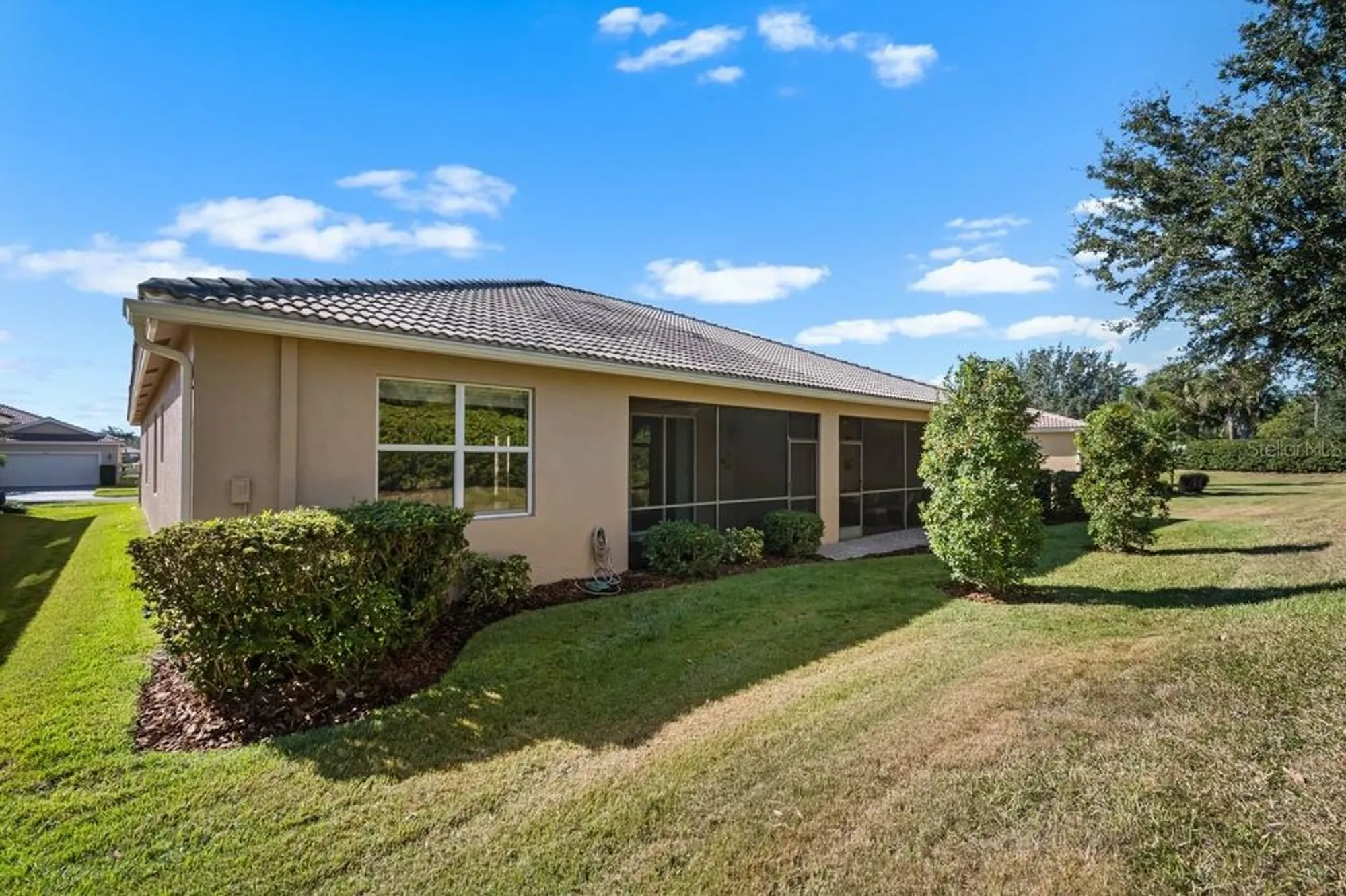 Property Slideshow image 29 of 47 | 16252 amethyst key dr, Wimauma, FL, 33598