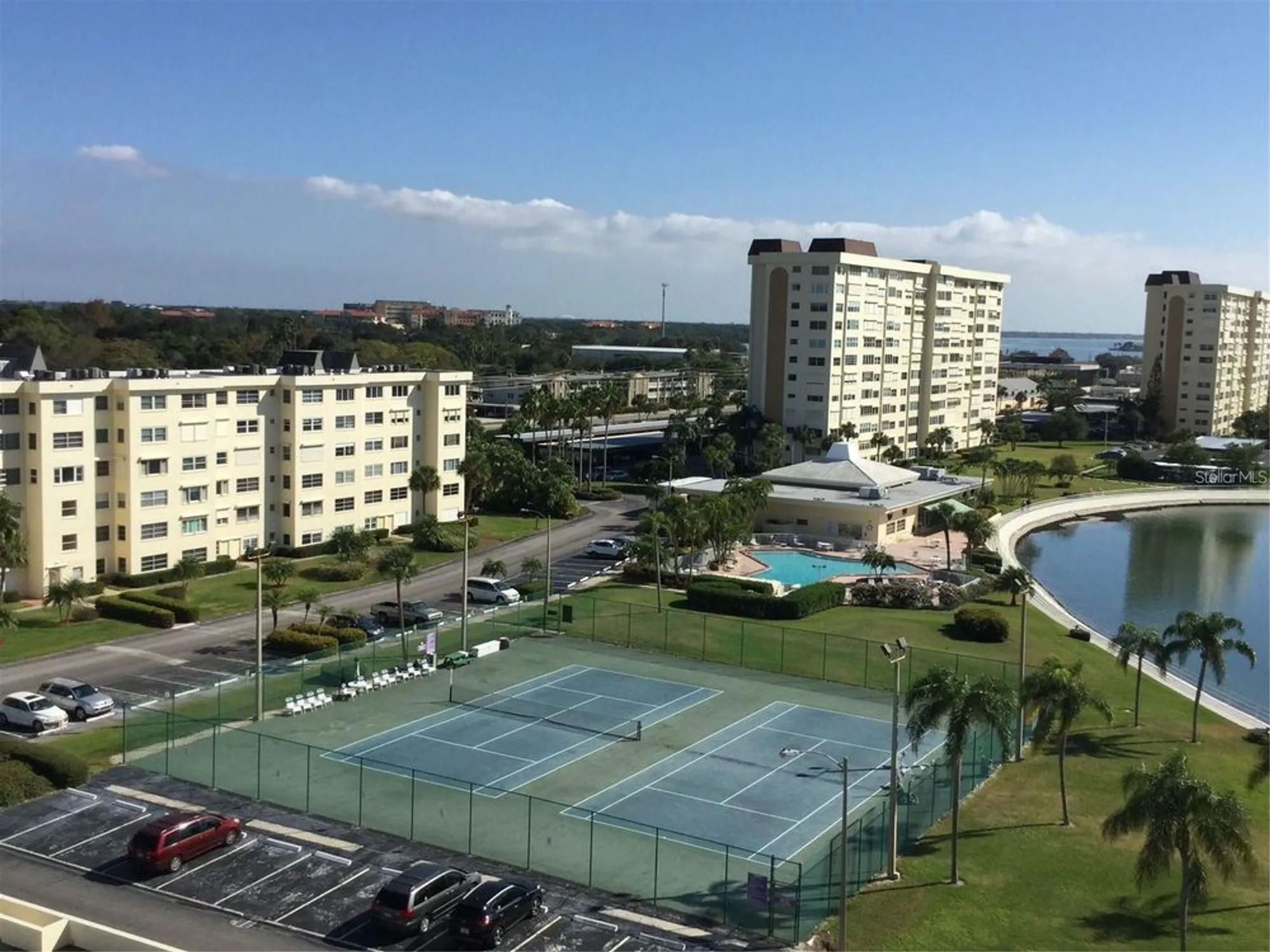 Property Slideshow image 22 of 30 | 4750 cove cir apt 303, St Petersburg, FL, 33708