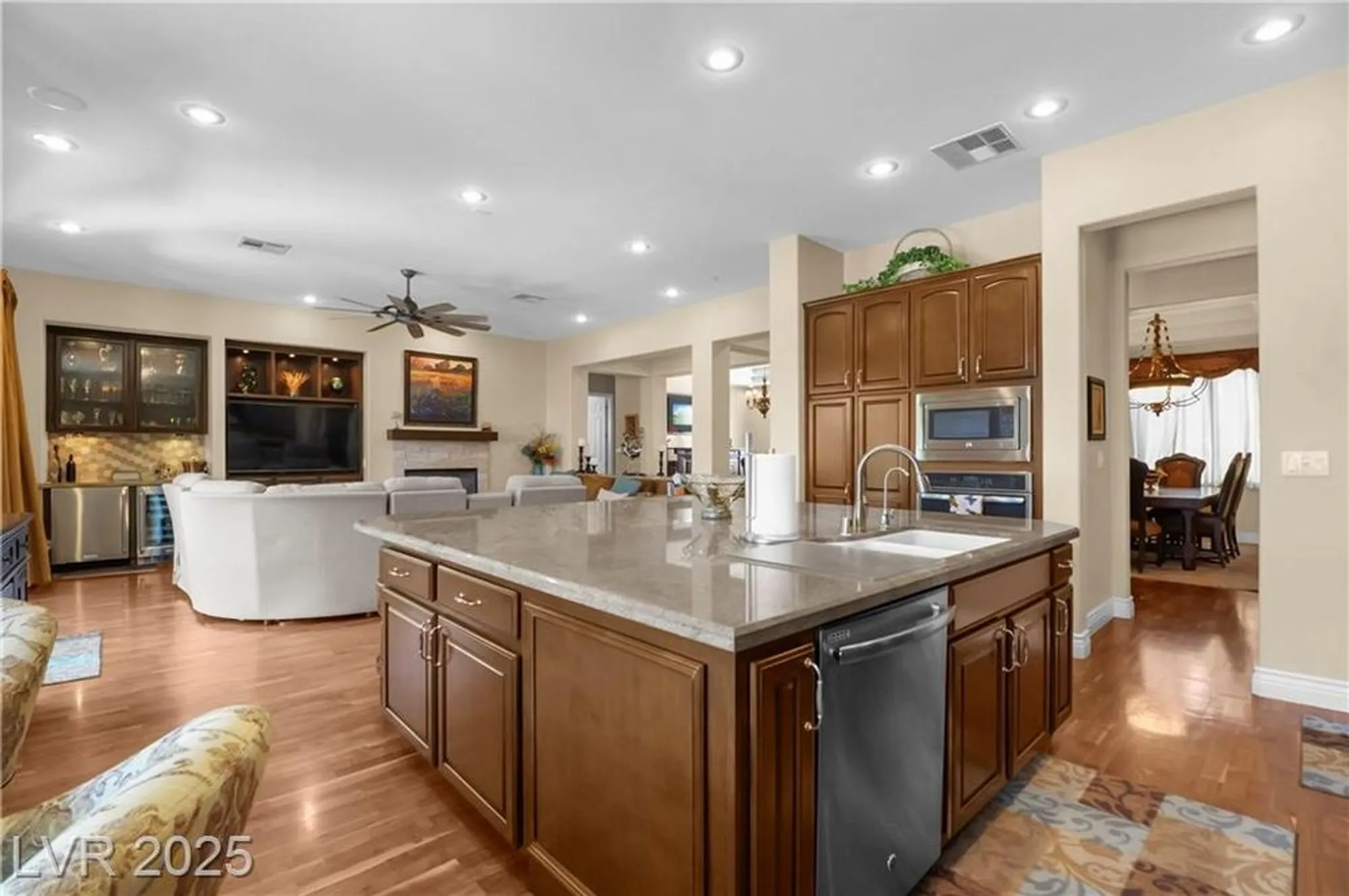 Property Slideshow image 10 of 45 | 4208 agosta luna pl, Las Vegas, NV, 89135