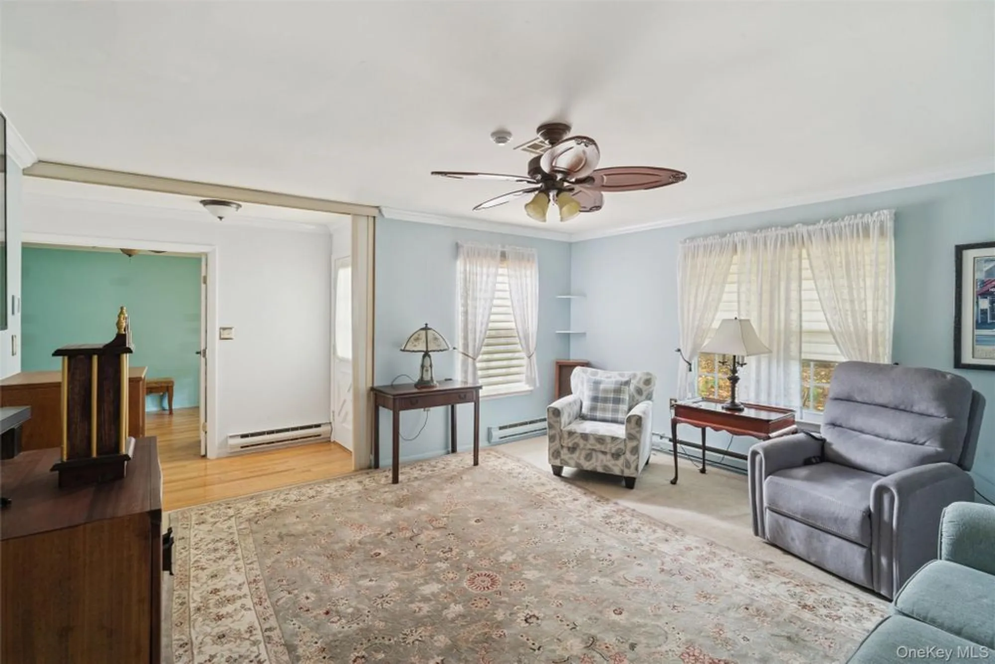 Property Slideshow image 14 of 34 | 474 darwen dr b, Ridge, NY, 11961