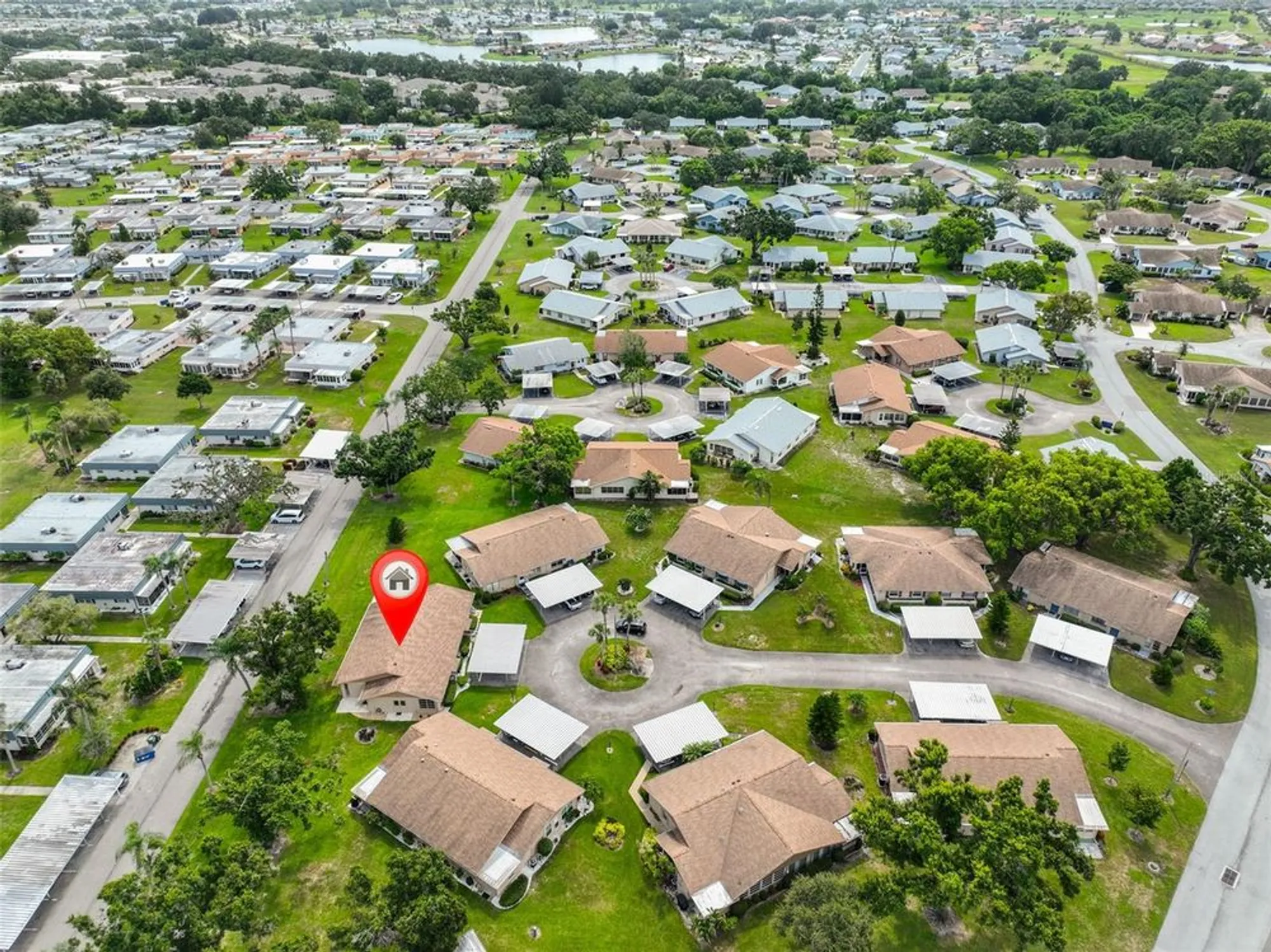 Property Slideshow image 35 of 55 | 401 feltham trl a, Sun City Center, FL, 33573