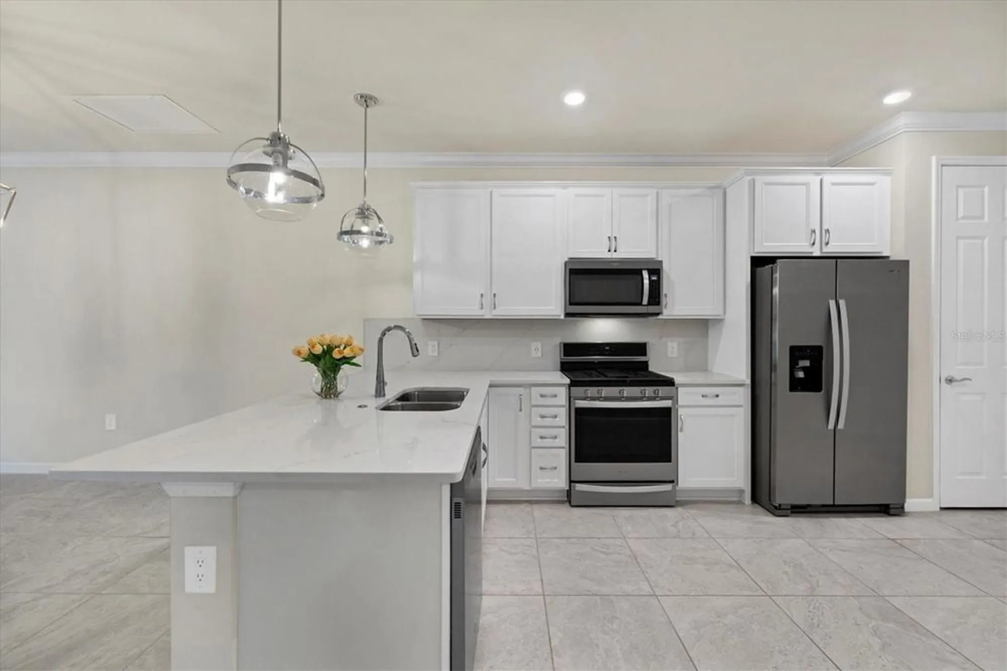 Property Slideshow image 11 of 58 | 17660 northwood pl, Bradenton, FL, 34202