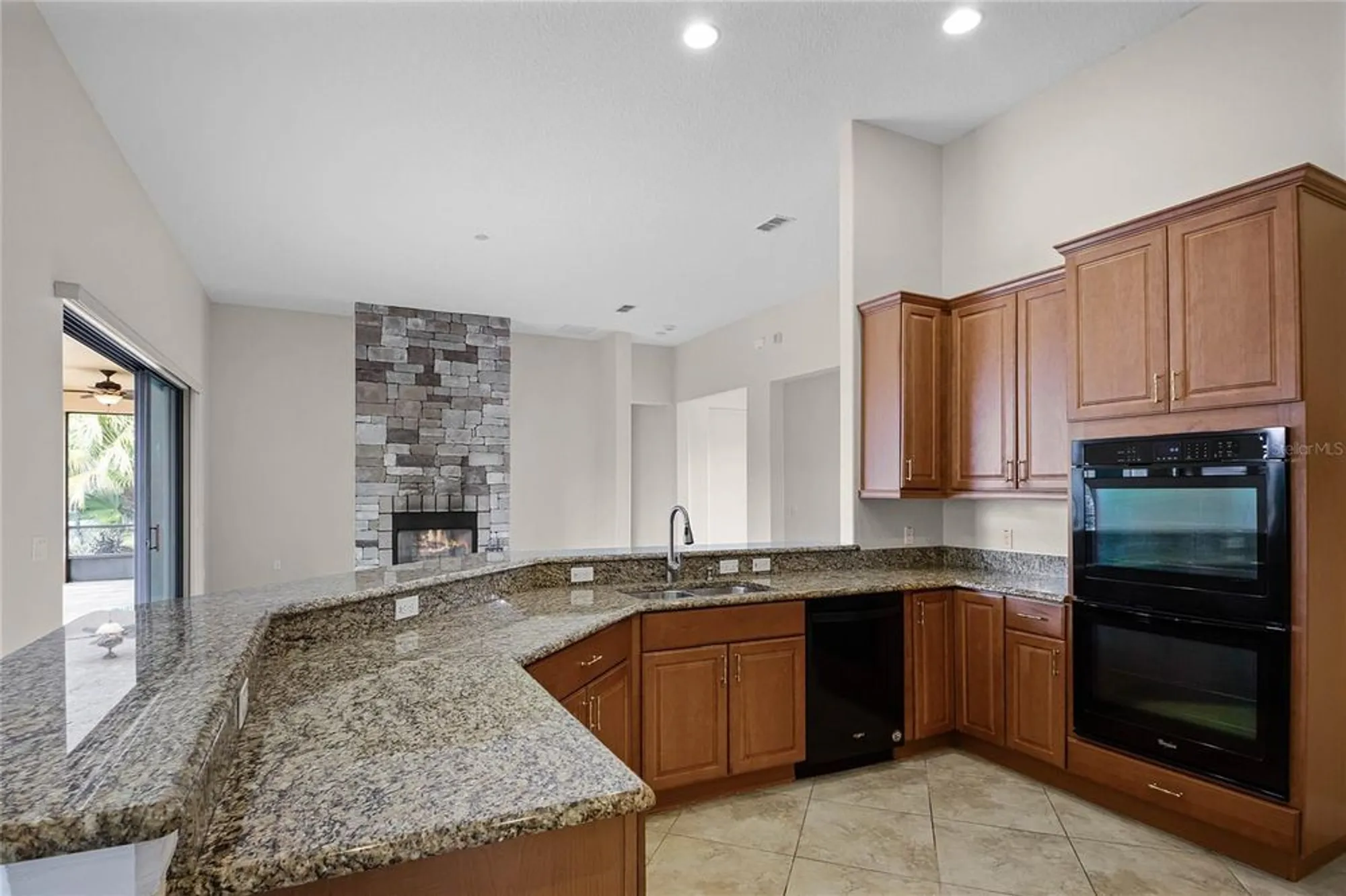Property Slideshow image 14 of 47 | 729 san raphael st, Kissimmee, FL, 34759