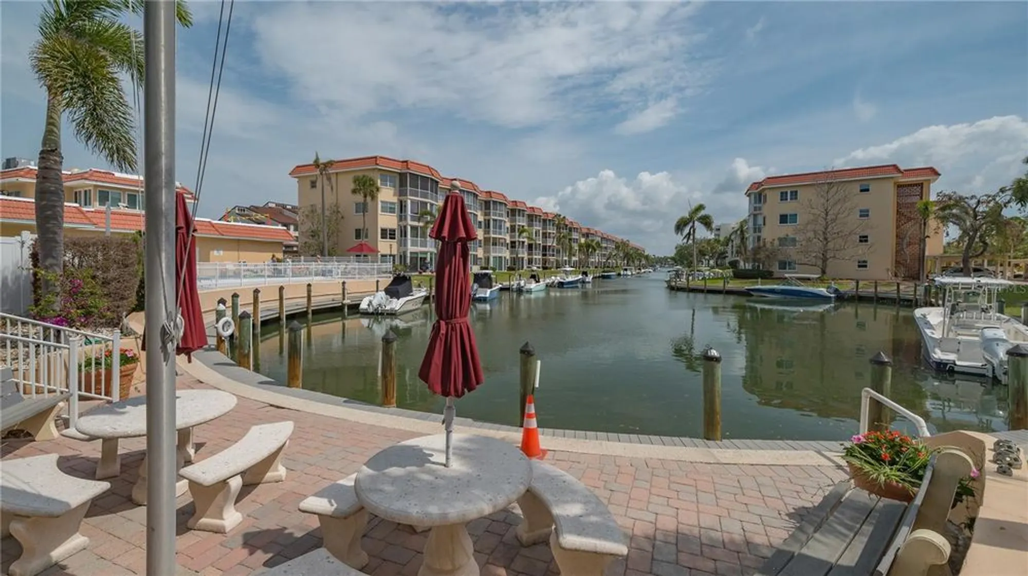 Property Slideshow image 48 of 62 | 1250 n portofino dr apt 208, Sarasota, FL, 34242