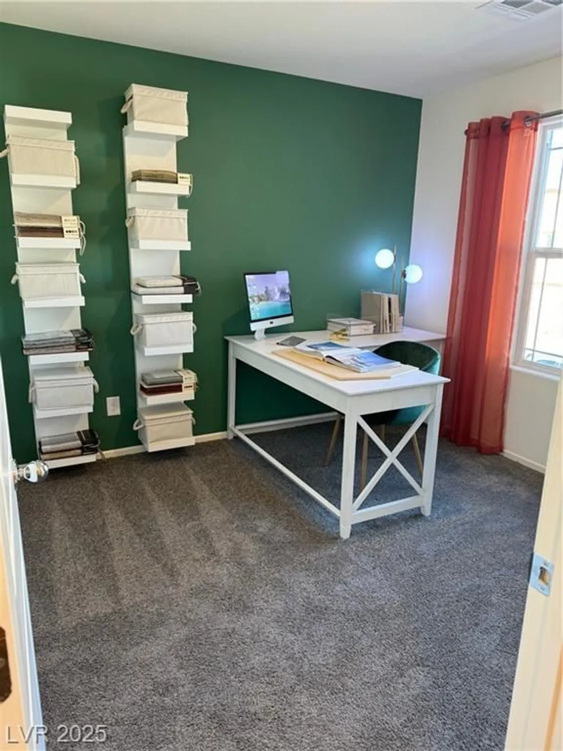 Property Slideshow image 9 of 10 | 1900 arietta vista st, Henderson, NV, 89044