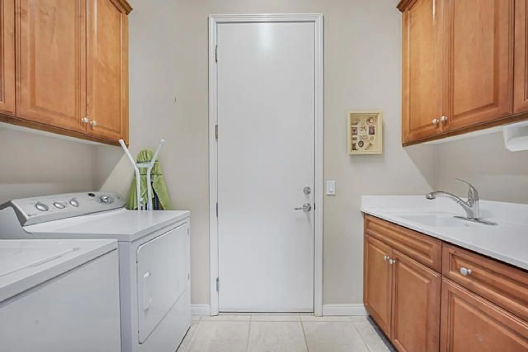 Property Slideshow image 16 of 40 | 81723 camino fuerte, Indio, CA, 92203