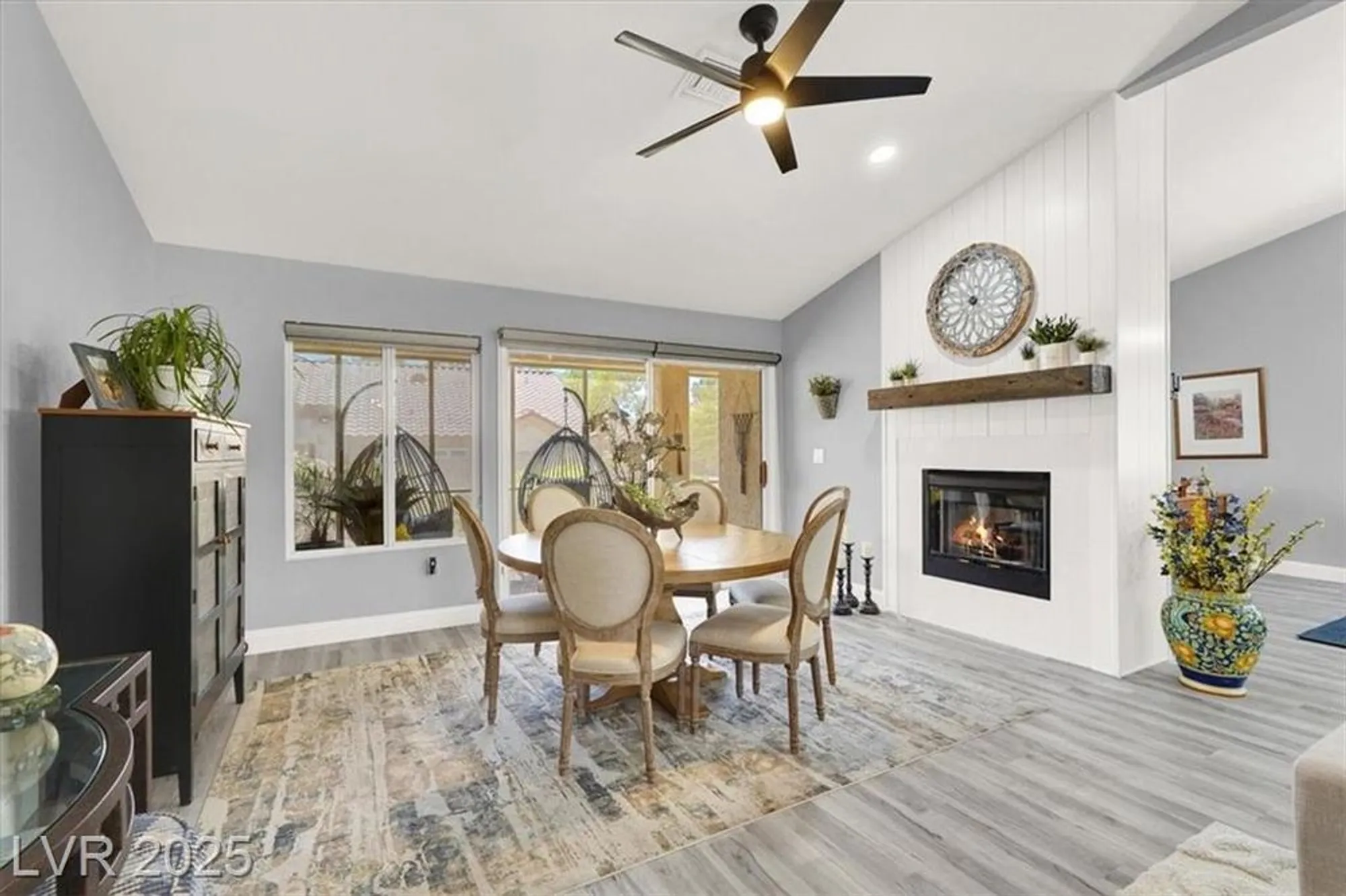 Property Slideshow image 7 of 26 | 2408 dove valley ct, Las Vegas, NV, 89134