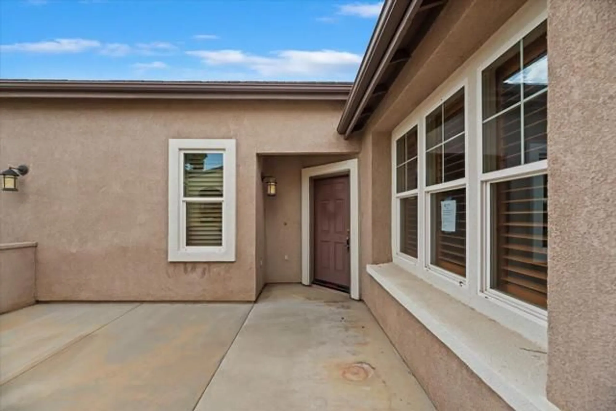 Property Slideshow image 11 of 44 | 1563 quiet crk, Beaumont, CA, 92223