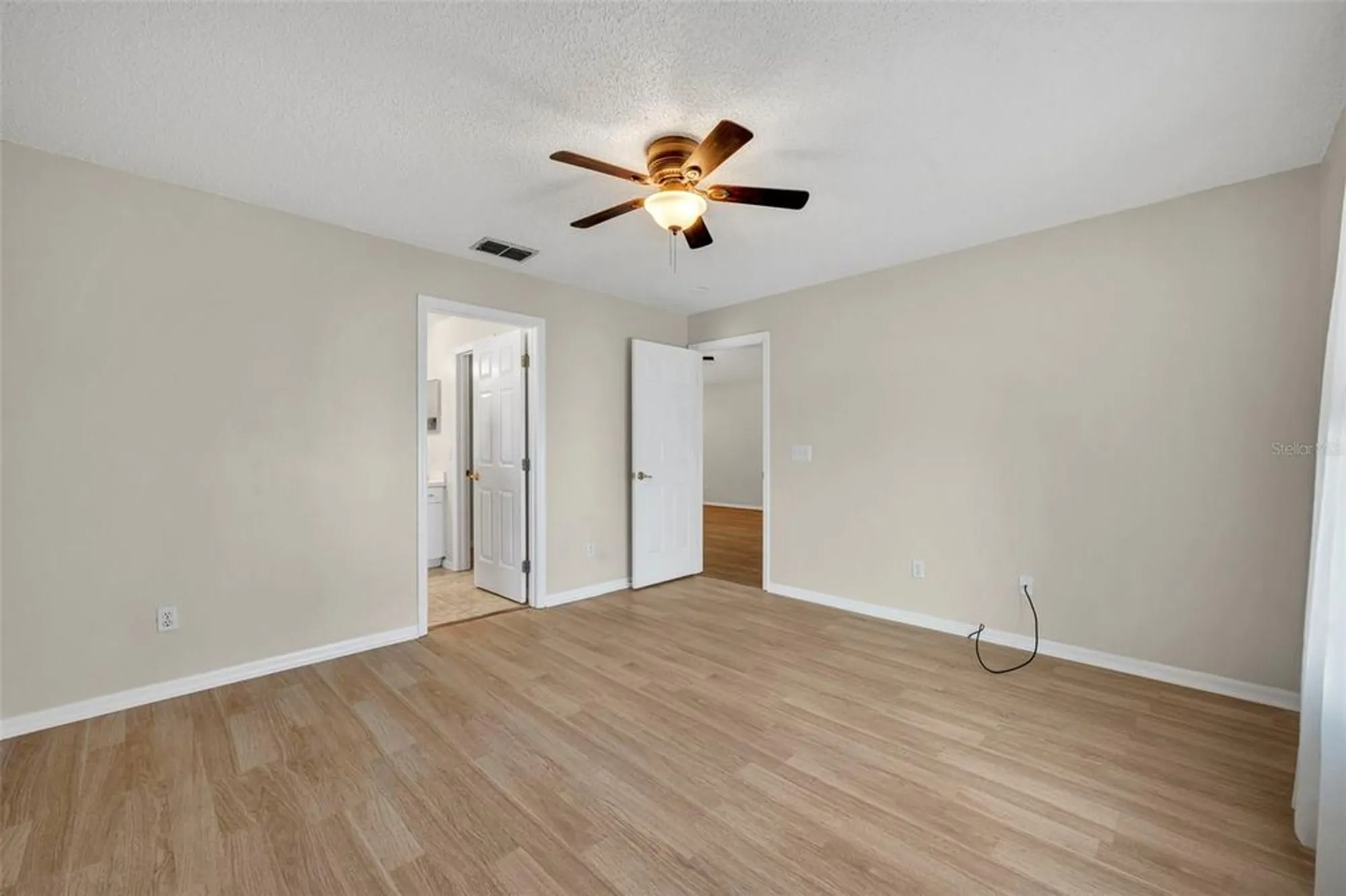 Property Slideshow image 12 of 31 | 2010 braxton st, Clermont, FL, 34711