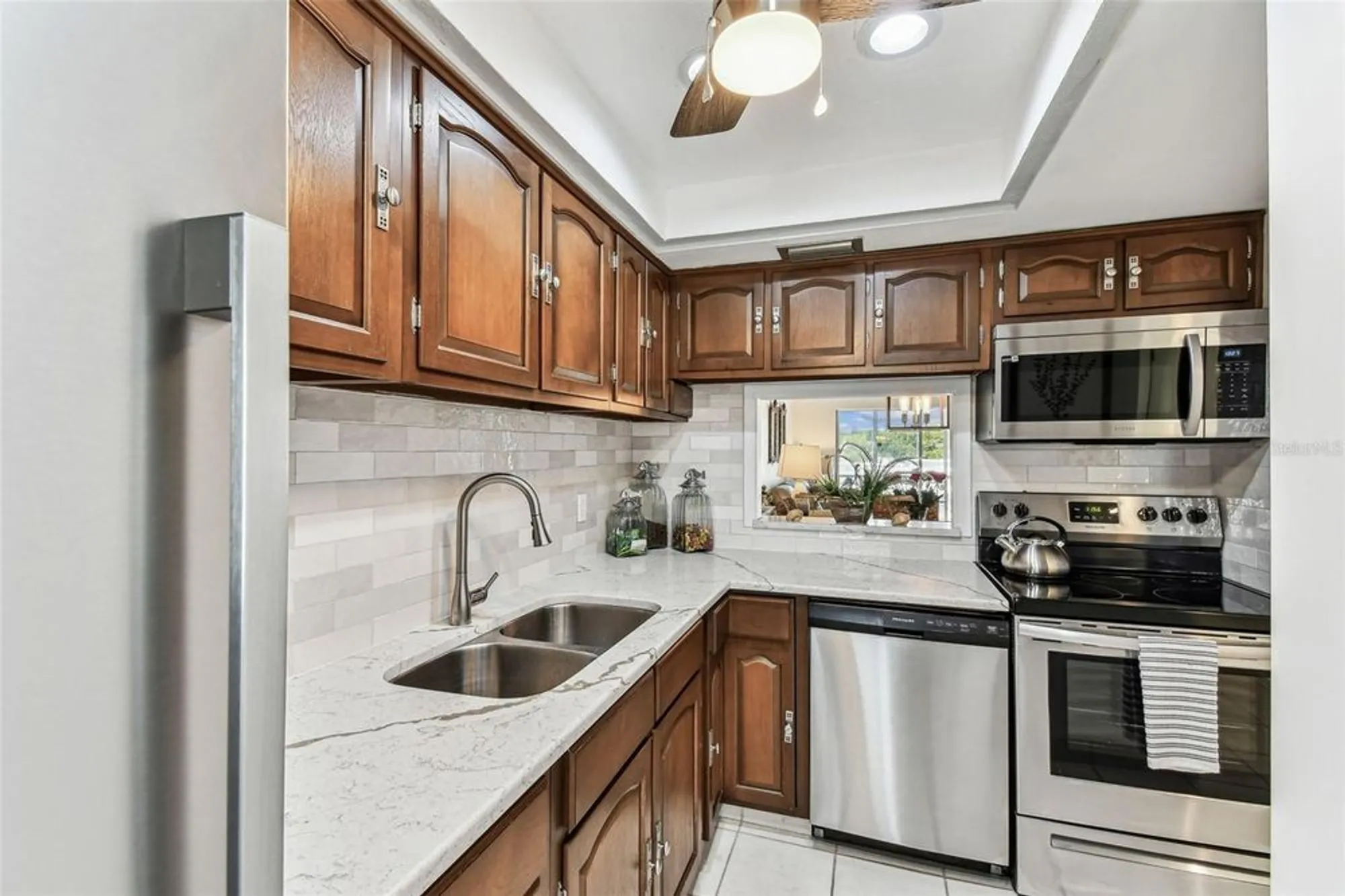 Property Slideshow image 5 of 69 | 1 boca ciega point blvd apt 310, St Petersburg, FL, 33708