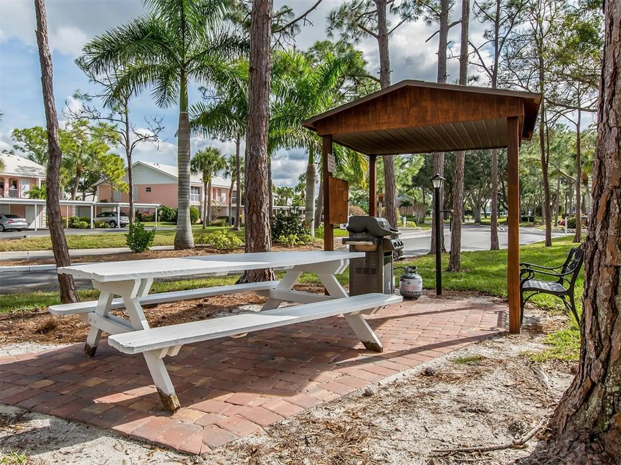Property Slideshow image 39 of 68 | 437 cerromar ln unit 312, Venice, FL, 34293