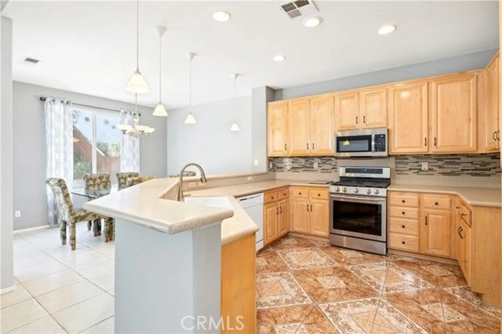 Property Slideshow image 20 of 49 | 14716 grandview dr, Moreno Valley, CA, 92555